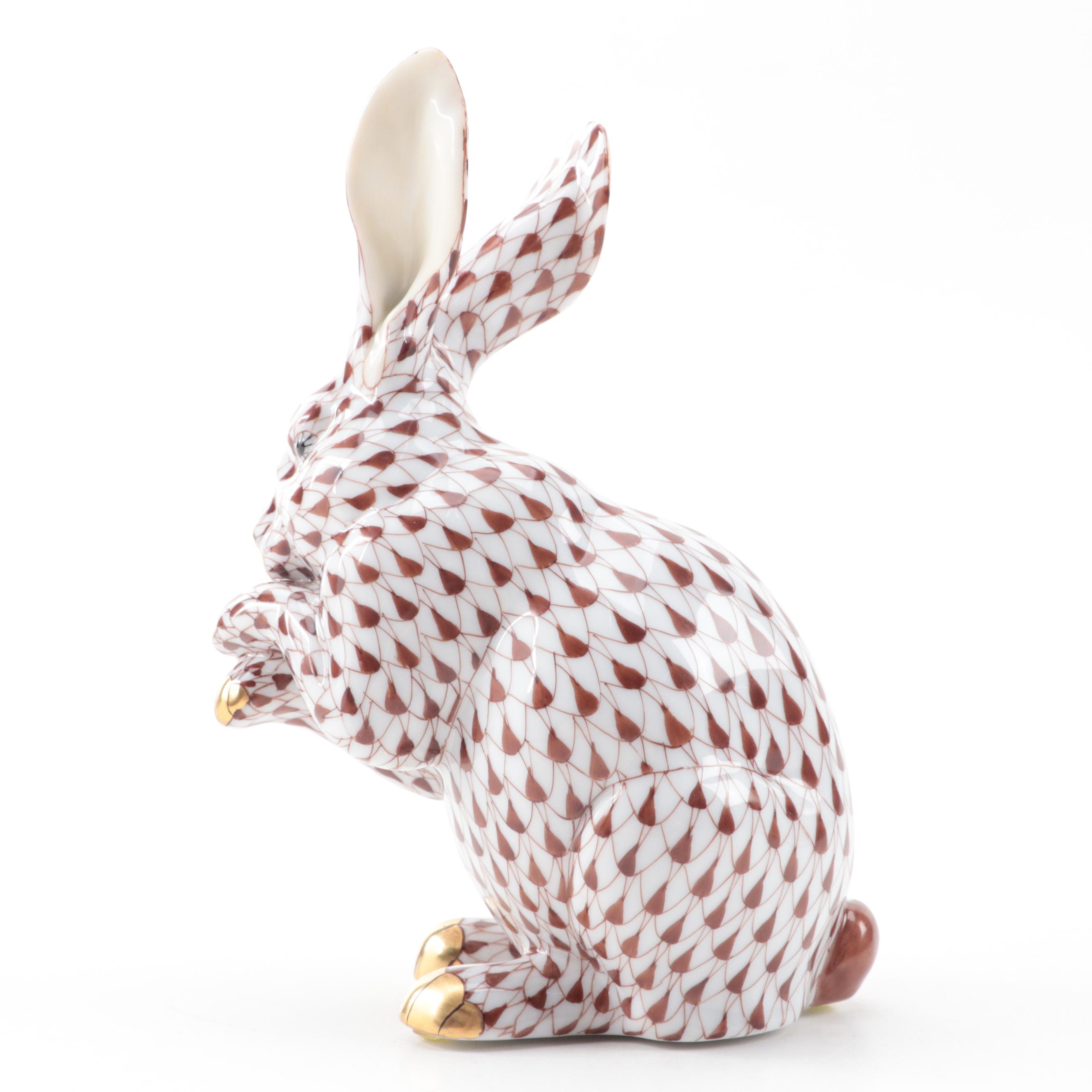 Herend Chocolate Fishnet with Gold "Bunny with Paws Up" Porcelain Figurine