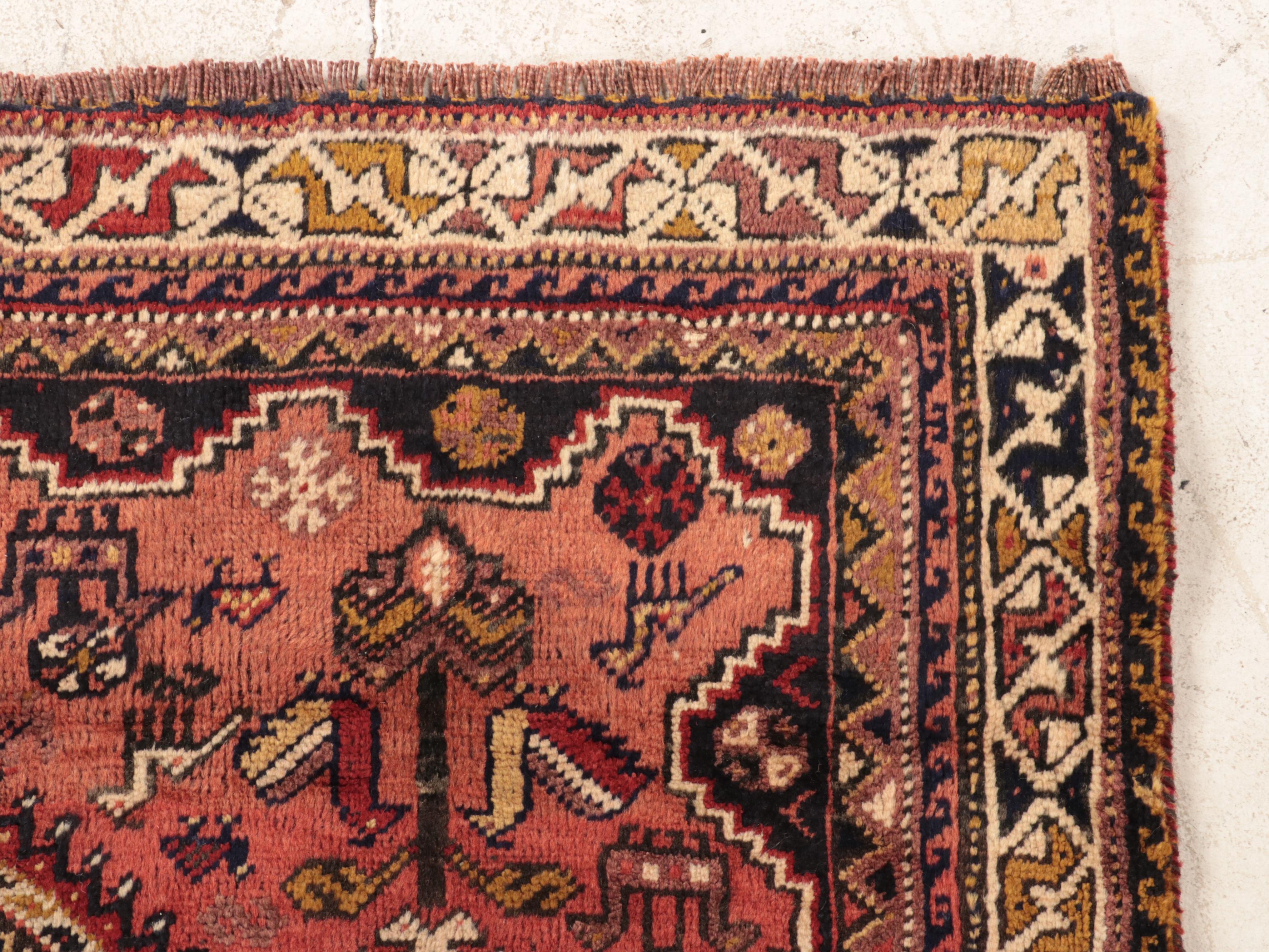 5'8 x 6'8 Hand-Knotted Persian Shiraz Area Rug