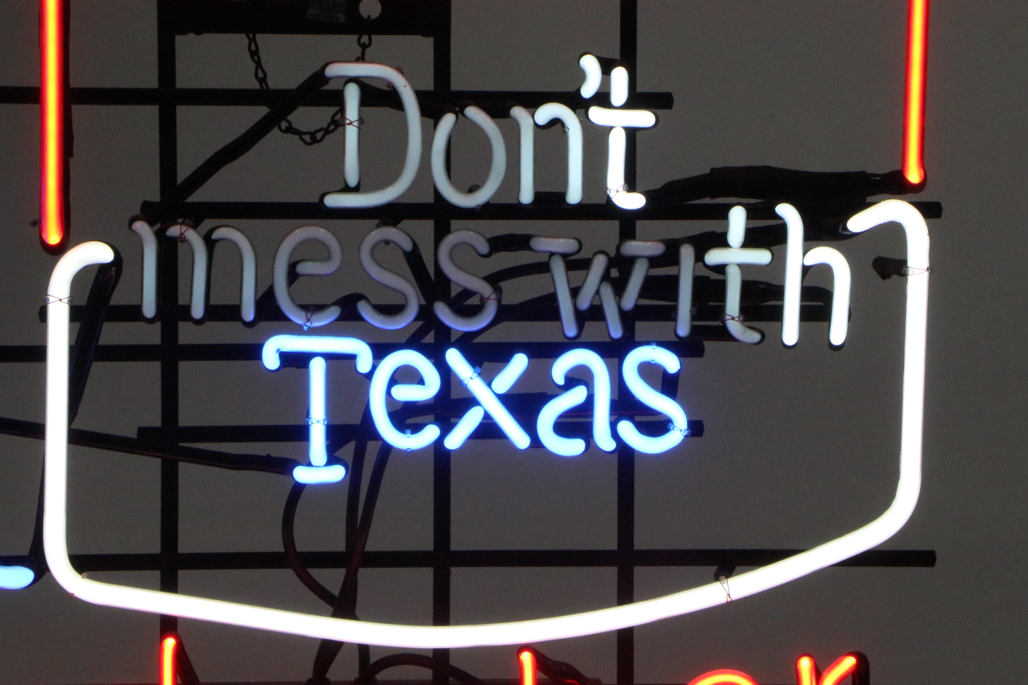 Budweiser Don't Mess With Texas Bar Neon Sign