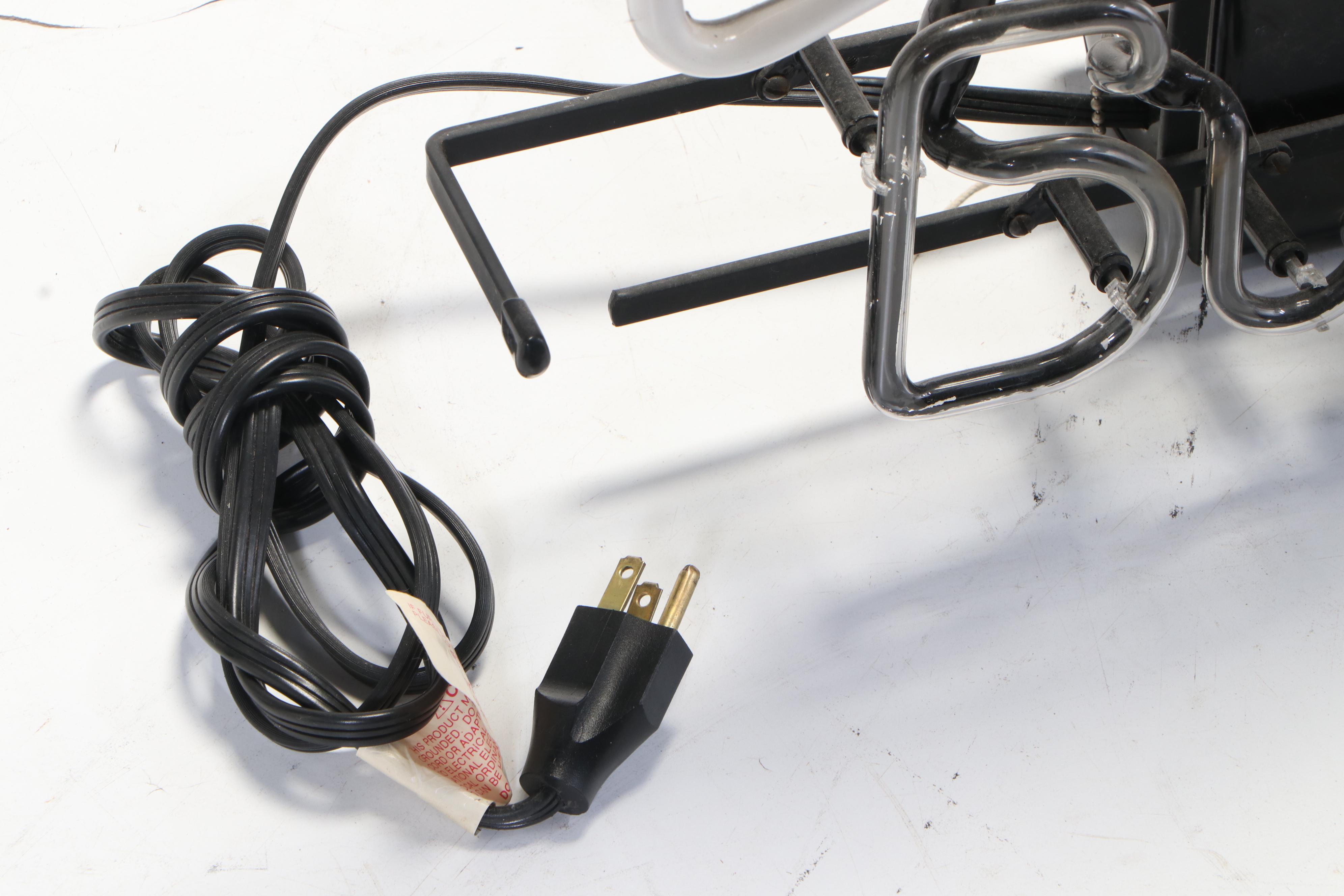 Budweiser Don't Mess With Texas Bar Neon Sign