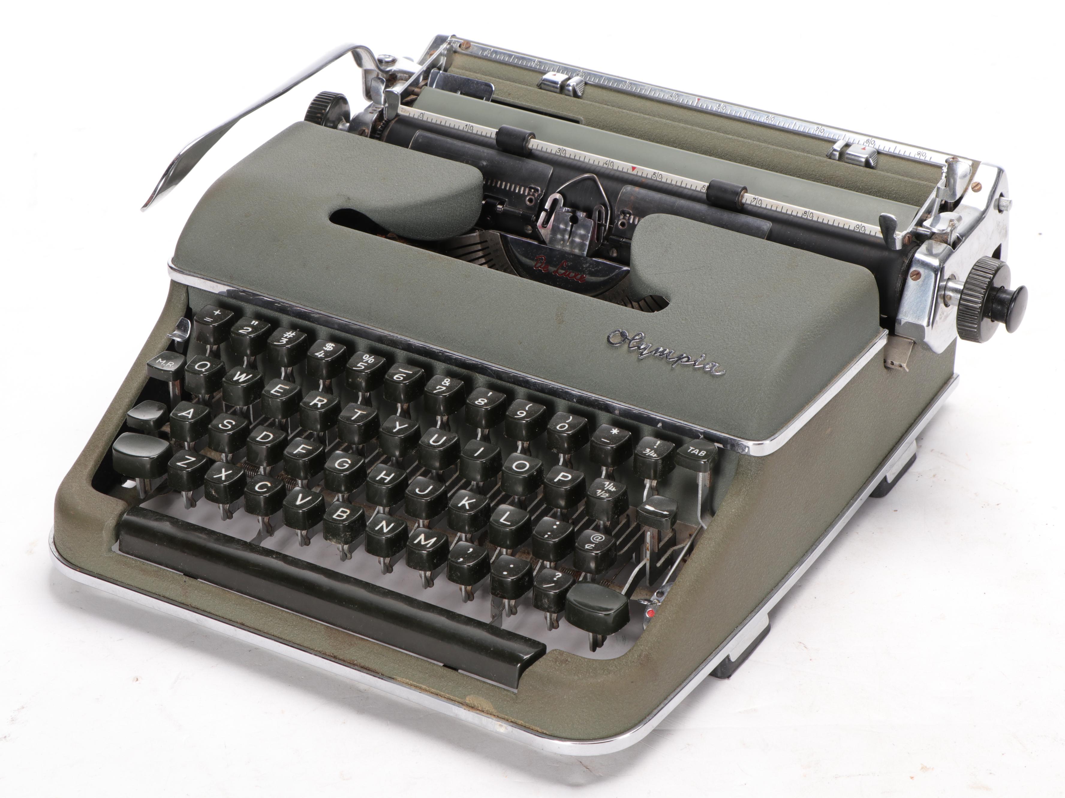Olympia De Luxe Portable Typewriter, Mid-20th Century