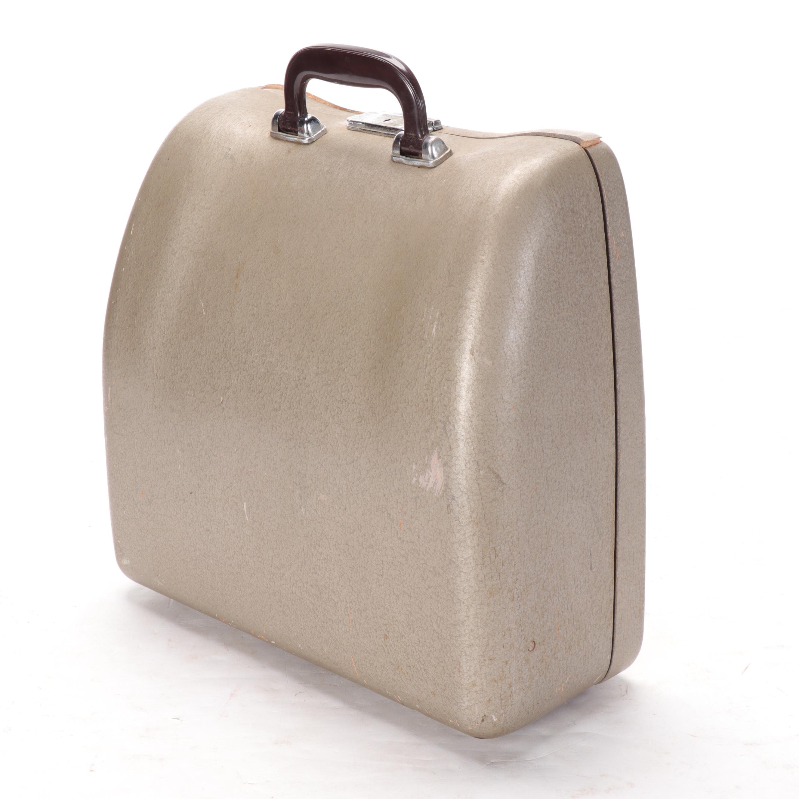 Olympia De Luxe Portable Typewriter, Mid-20th Century