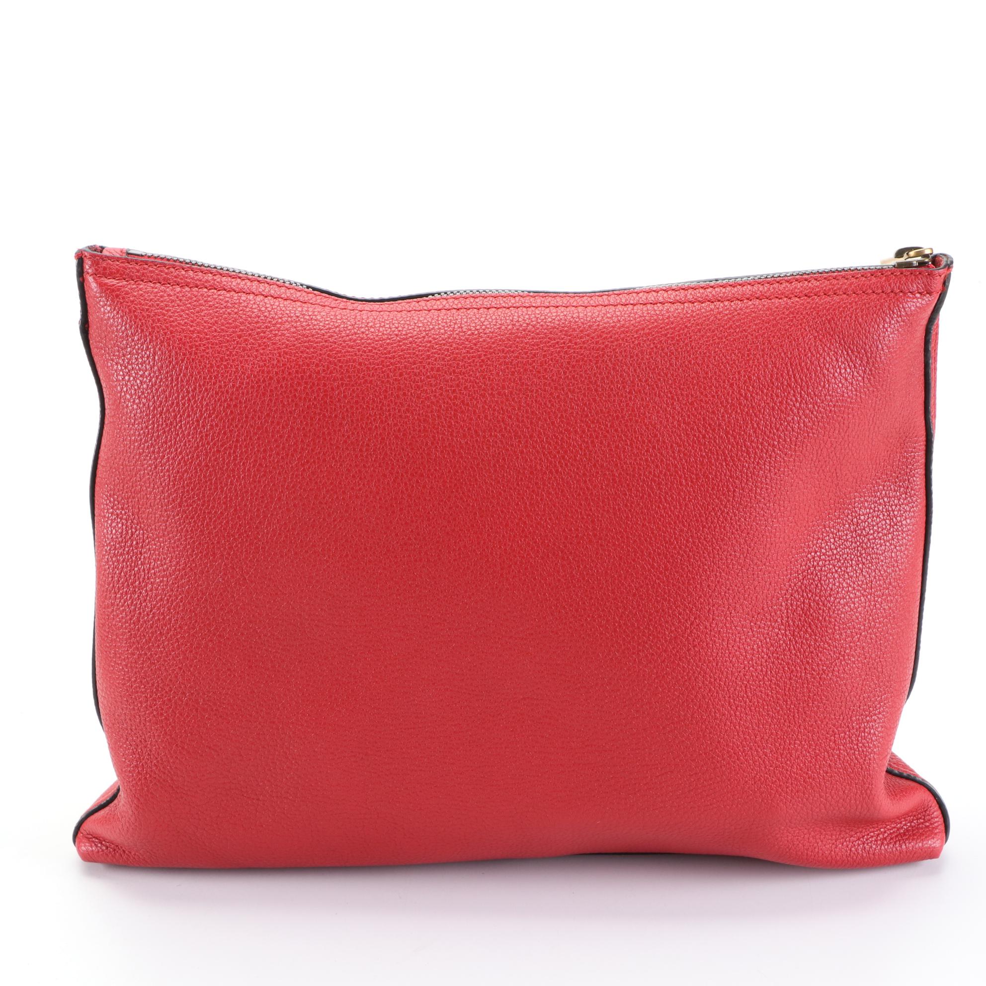 Gucci Logo Portfolio Pouch in Pebbled Calfskin Leather with Box