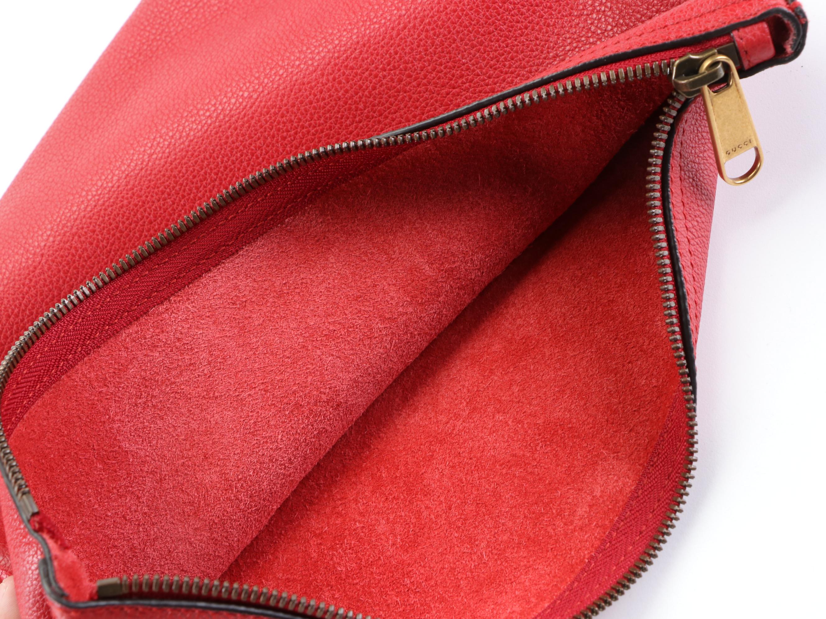 Gucci Logo Portfolio Pouch in Pebbled Calfskin Leather with Box