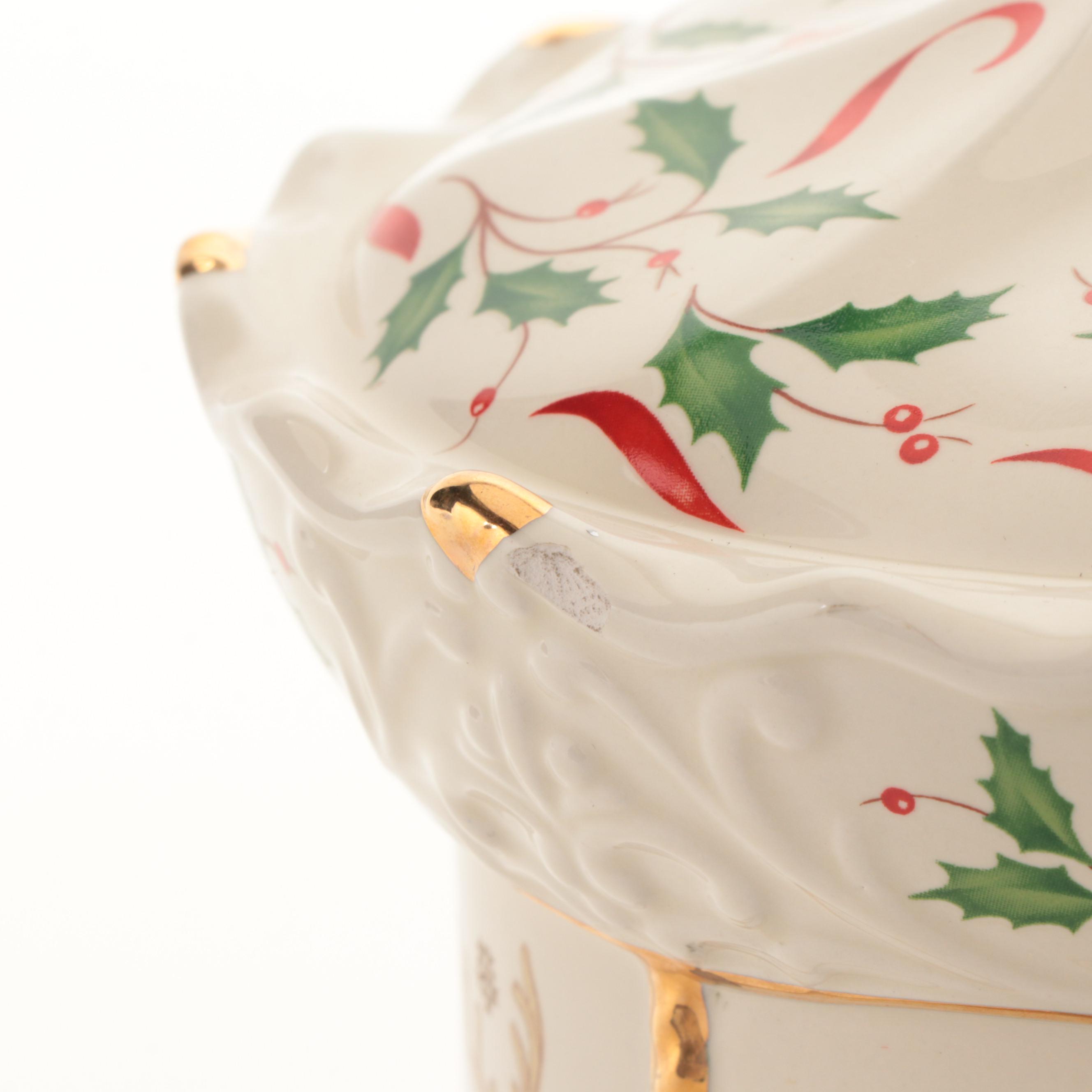 Lenox Holiday Carousel Musical Centerpiece