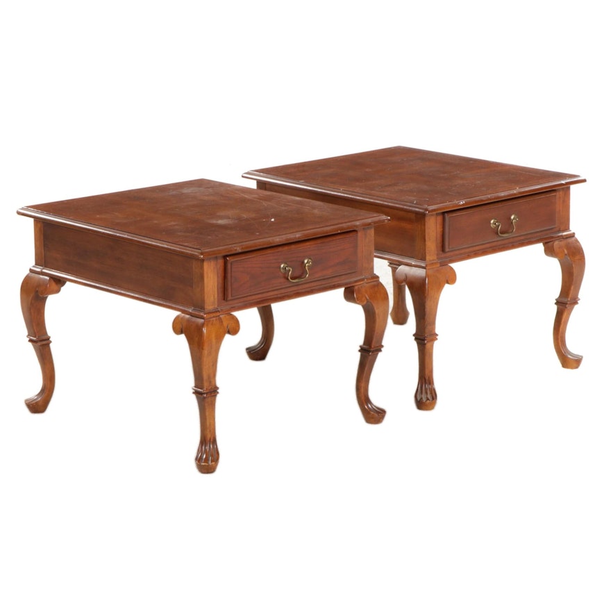 Pair of Queen Anne Style Oak End Tables, Late 20th Century