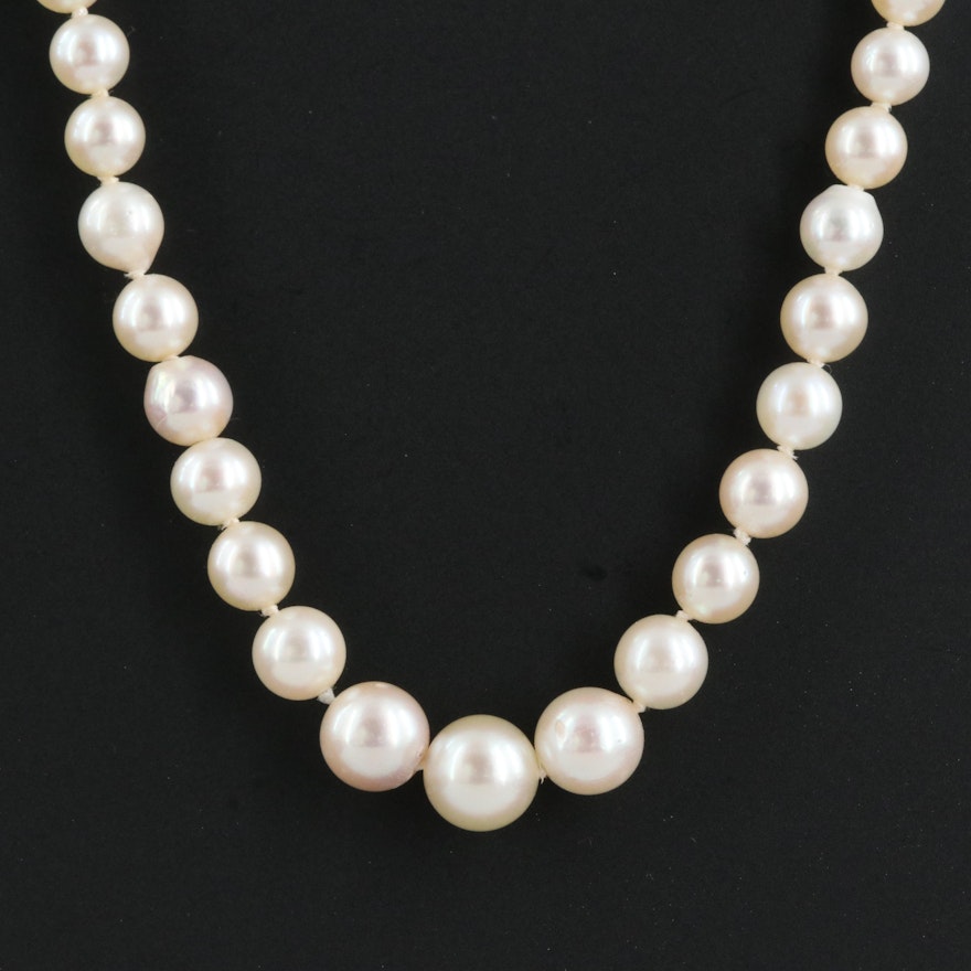 Graduated Pearl Necklace with Rhinestone Clasp