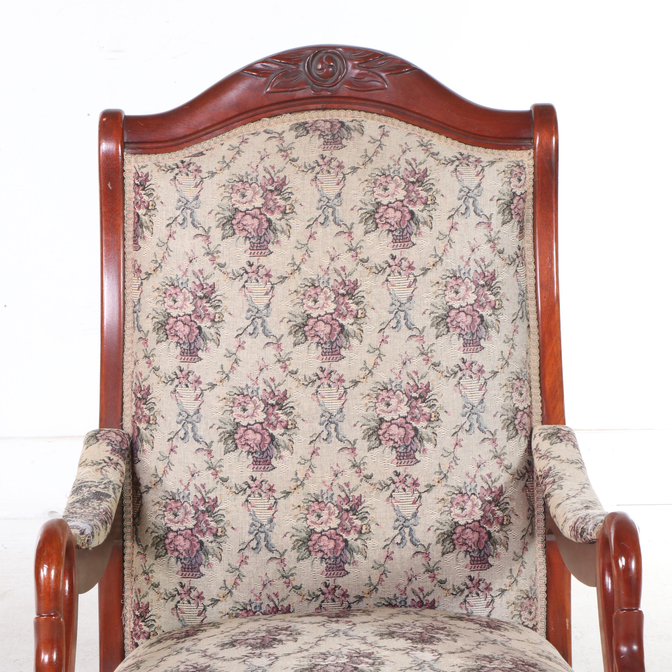Classical Style Rose-Carved Mahogany Platform-Rocking Chair with Gooseneck Arms
