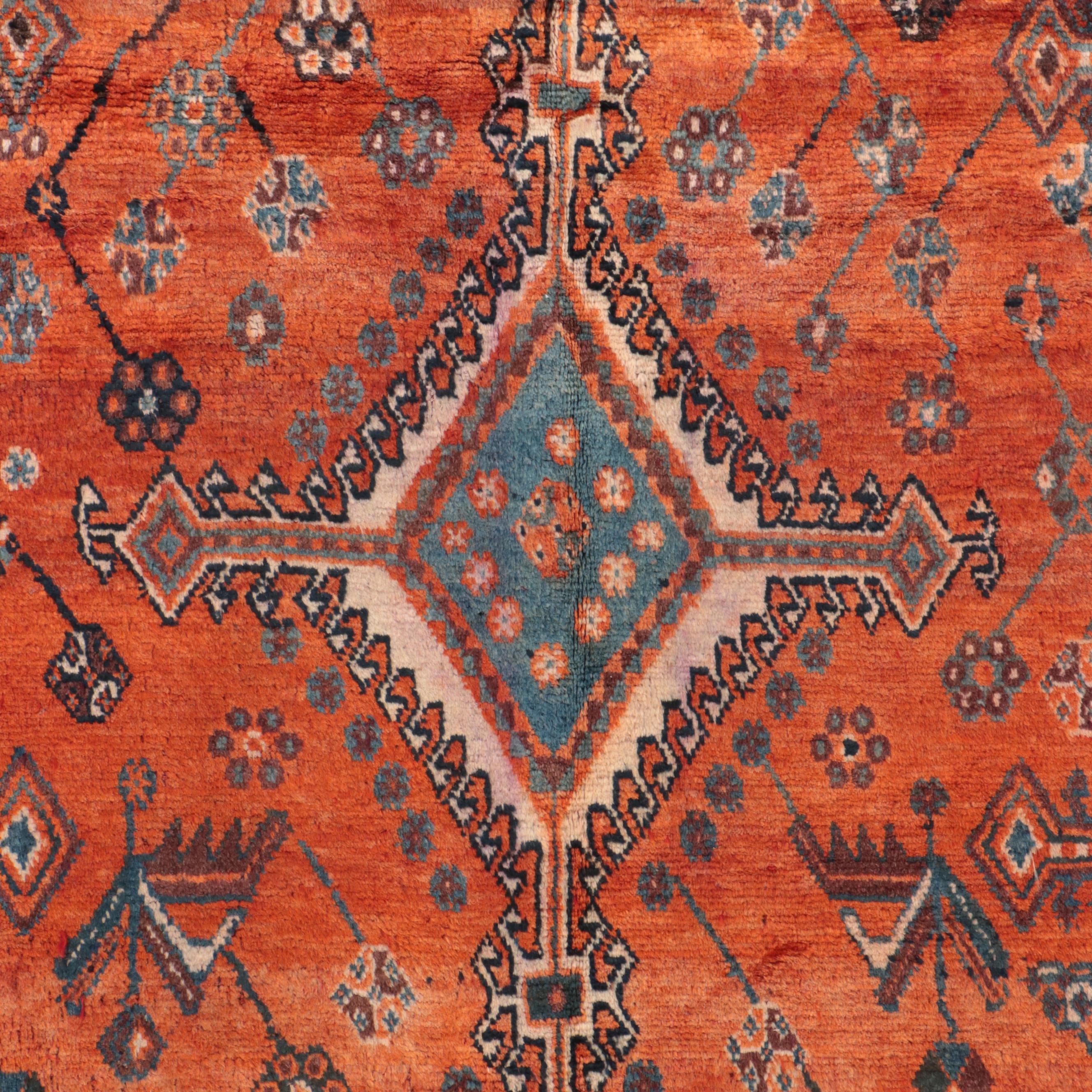 3' x 7'6 Hand-Knotted Persian Shiraz Long Rug