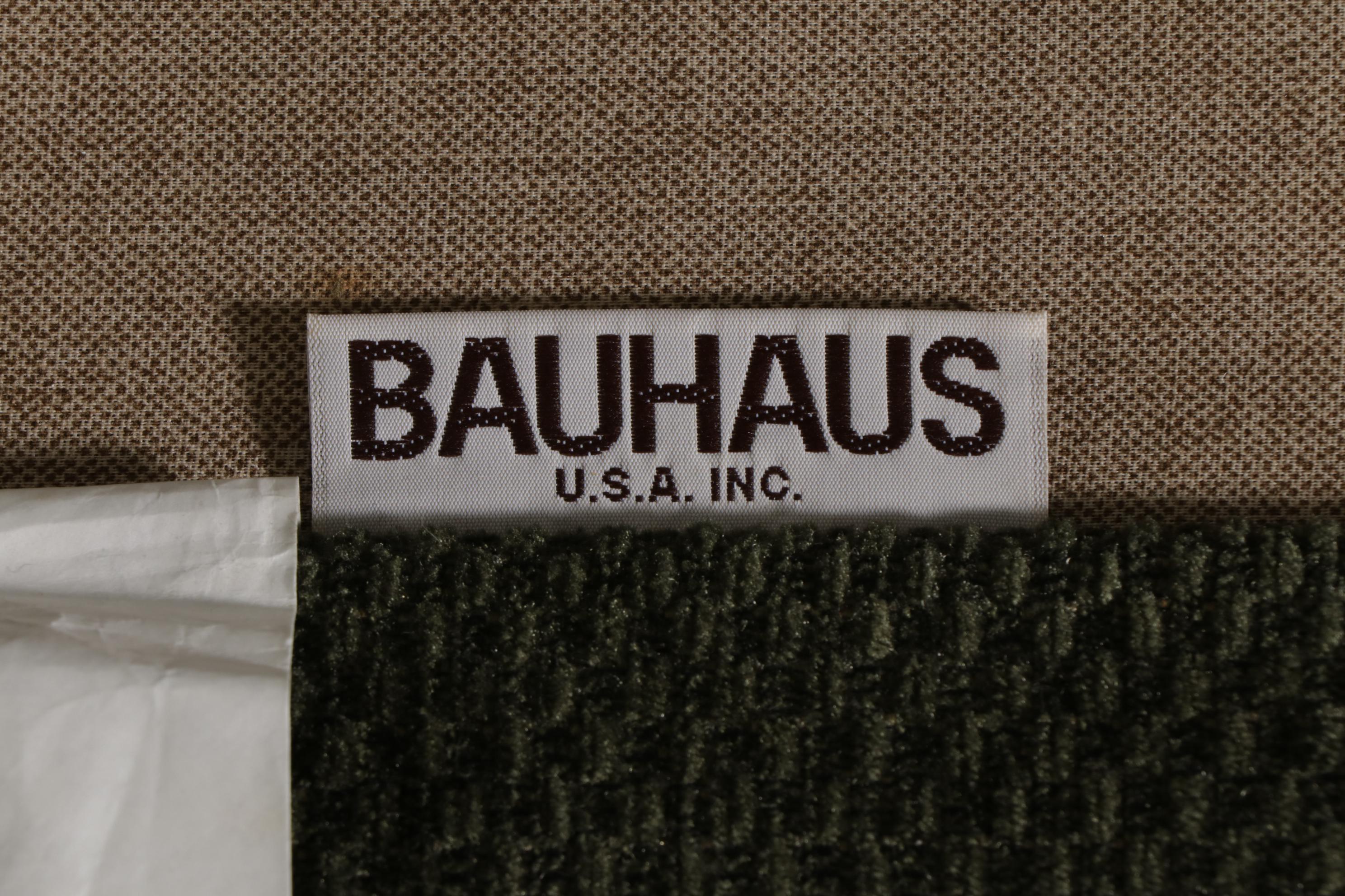 Bauhaus Green Chenille Three-Piece Sectional Sofa