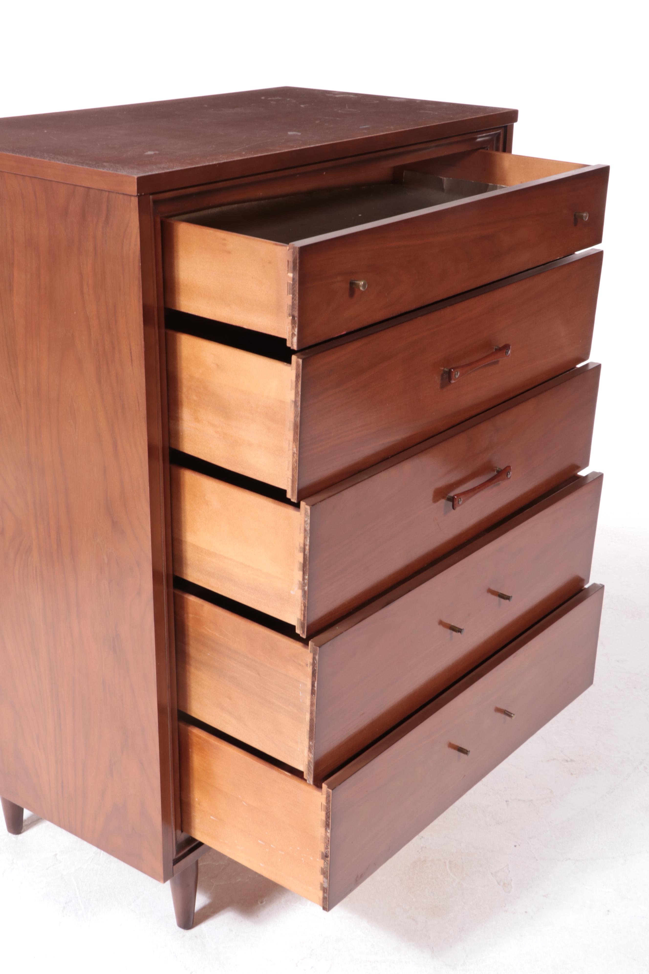 Rike-Kumler Co. Mid Century Modern Walnut Five-Drawer Chest