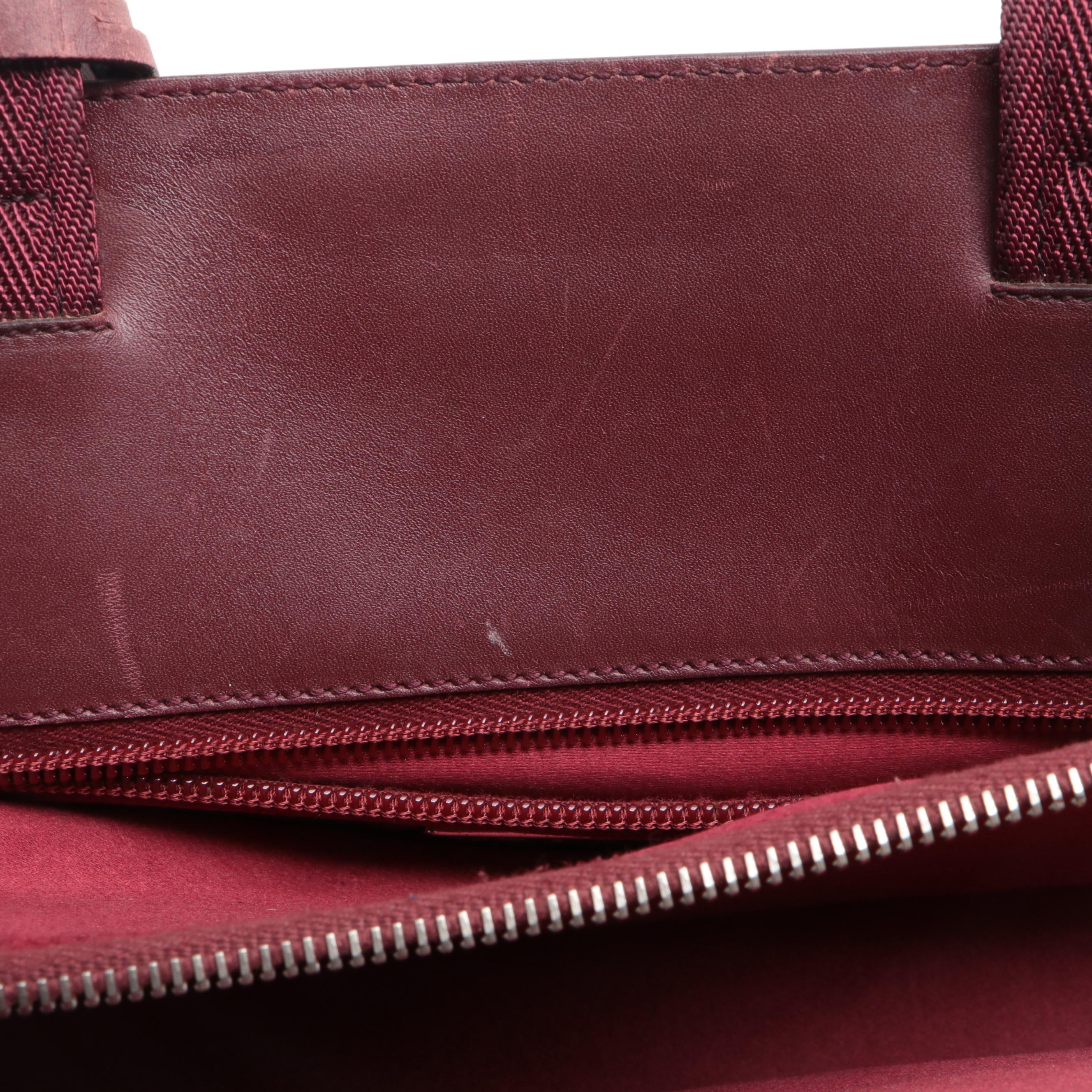 Prada Shoulder Bag in Tan and Burgundy Leather