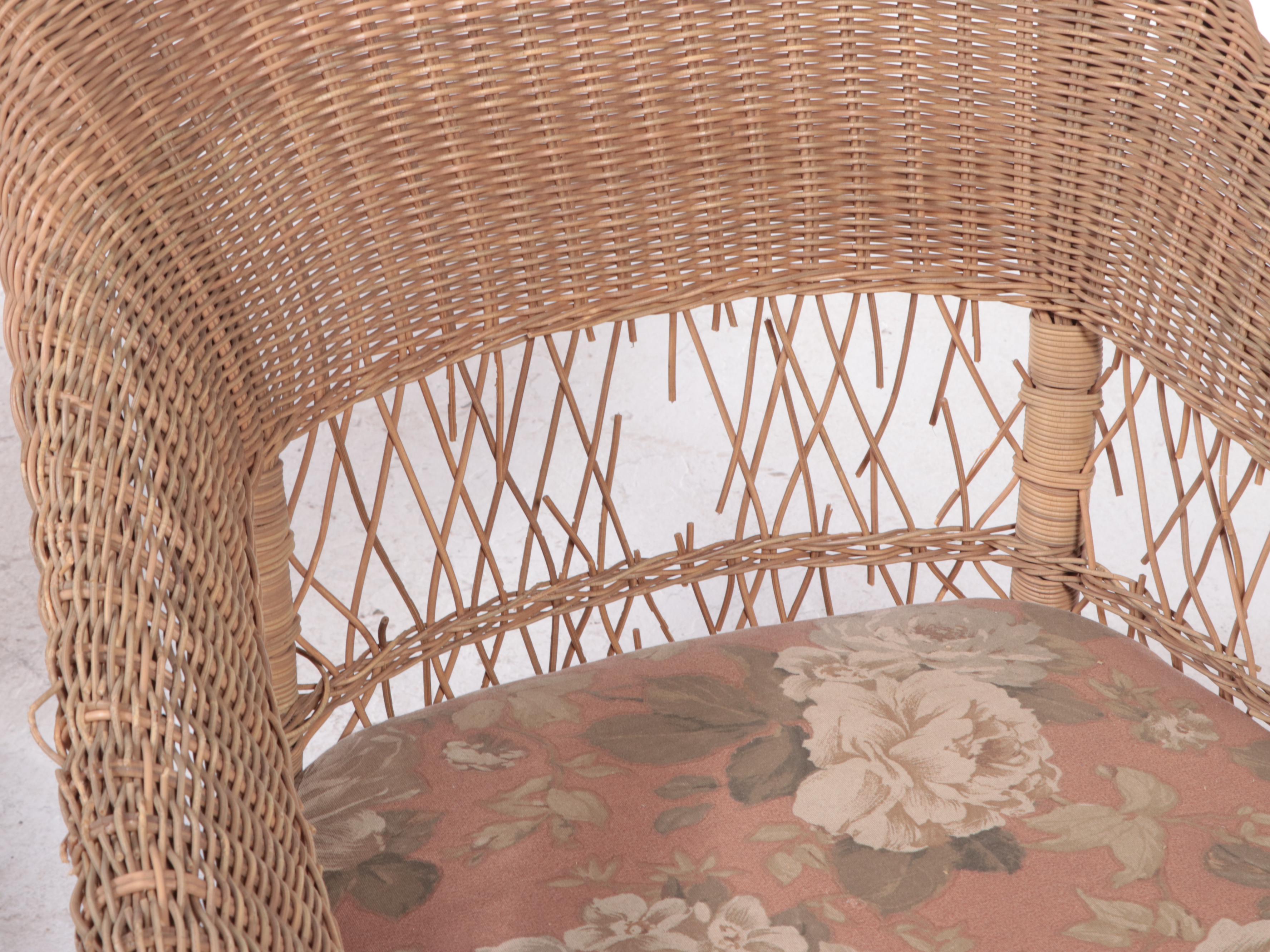 Resin Wicker Patio Dining Set