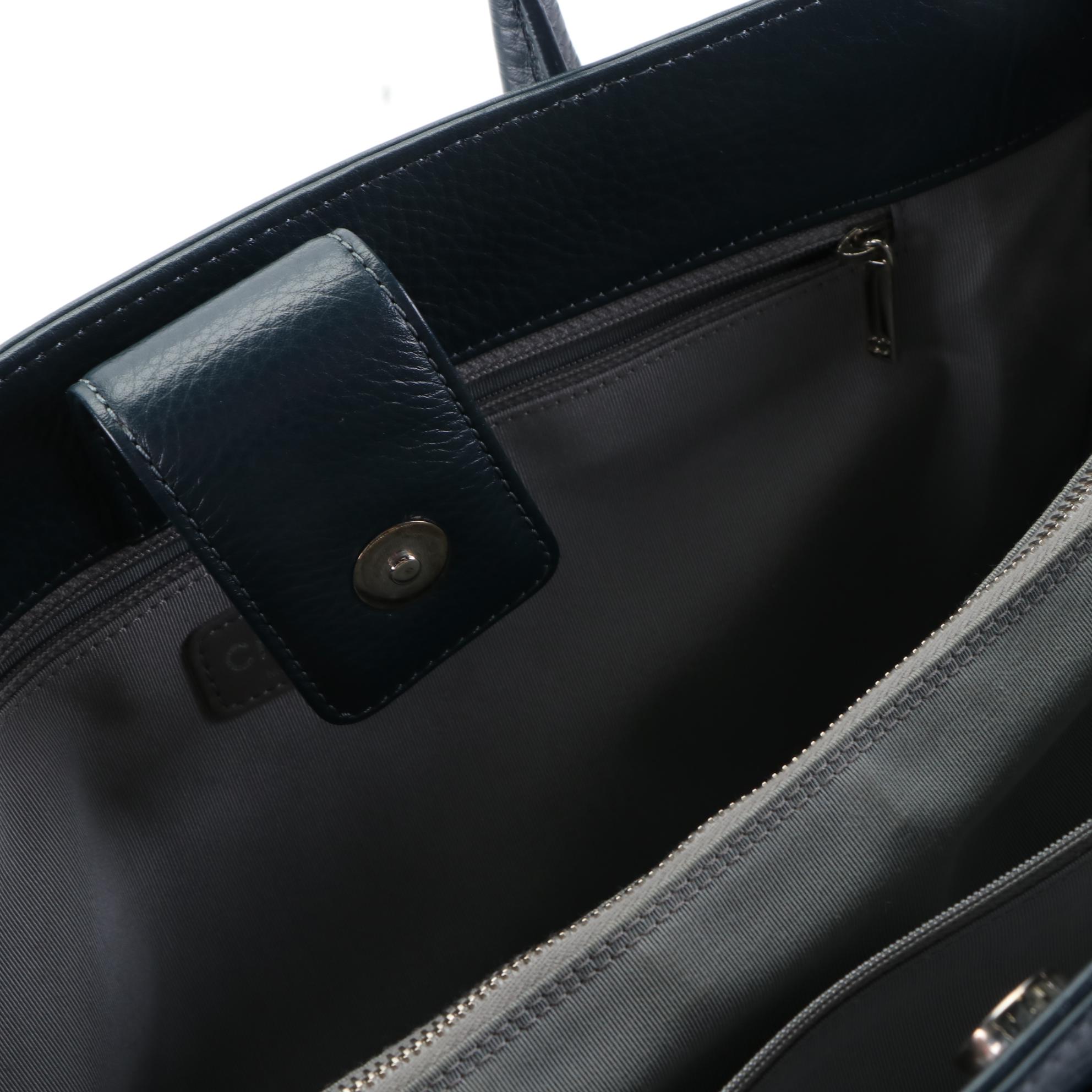 Chanel Cerf Executive Medium Tote in Blue Grained Leather with CC Turnlock