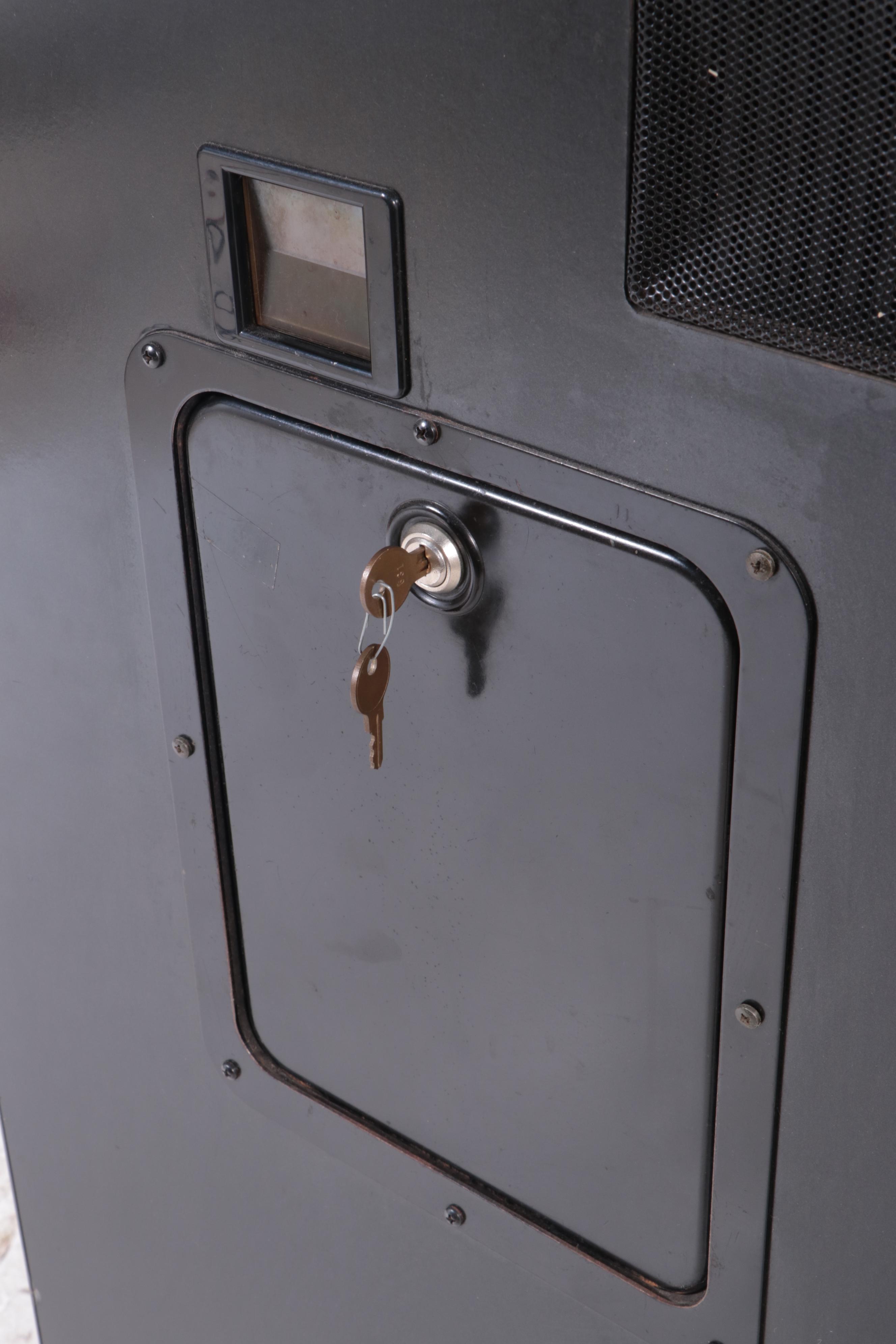 Pioneer Laser Juke Coin-Operated CD Changer Jukebox, 1990