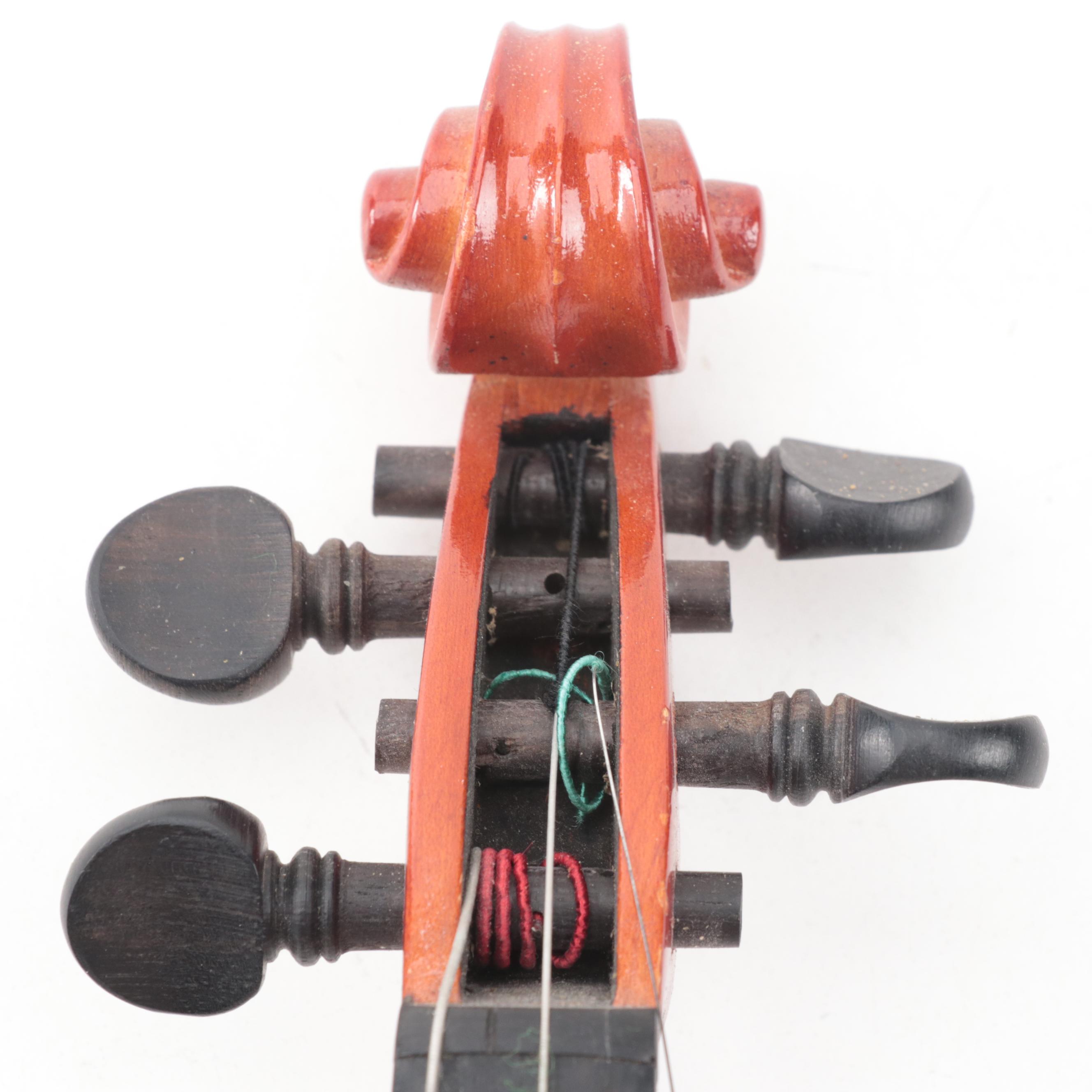 Romanian Stradivarius Replica 4/4 Violin with Bow and Case