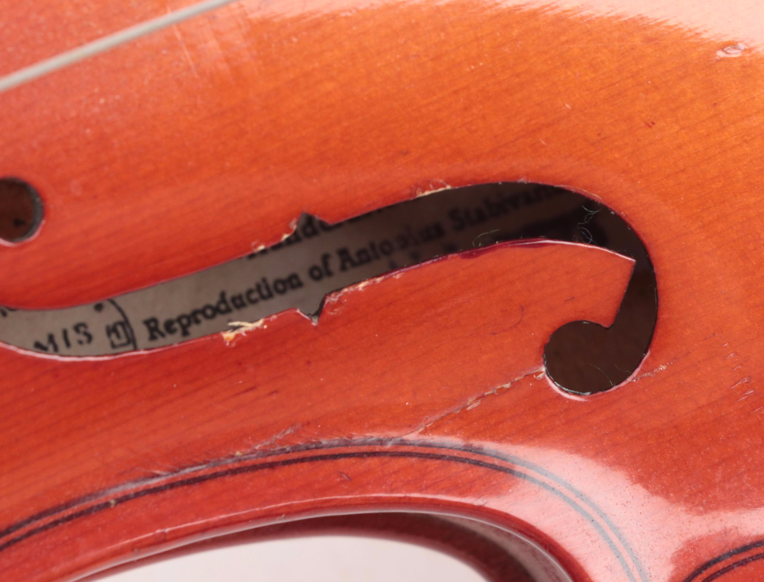 Romanian Stradivarius Replica 4/4 Violin with Bow and Case