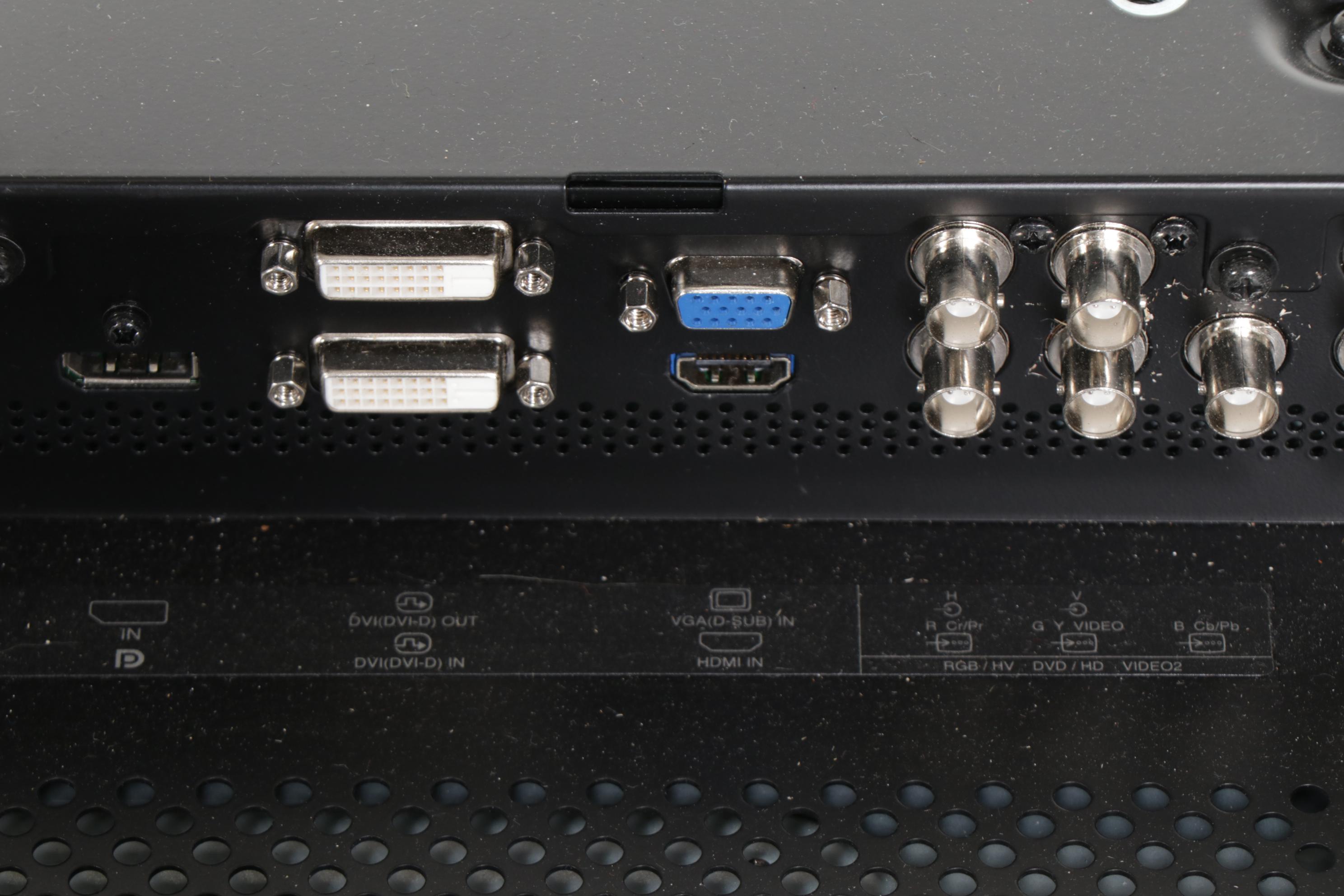 NEC MultiSync V551 LCD Monitor