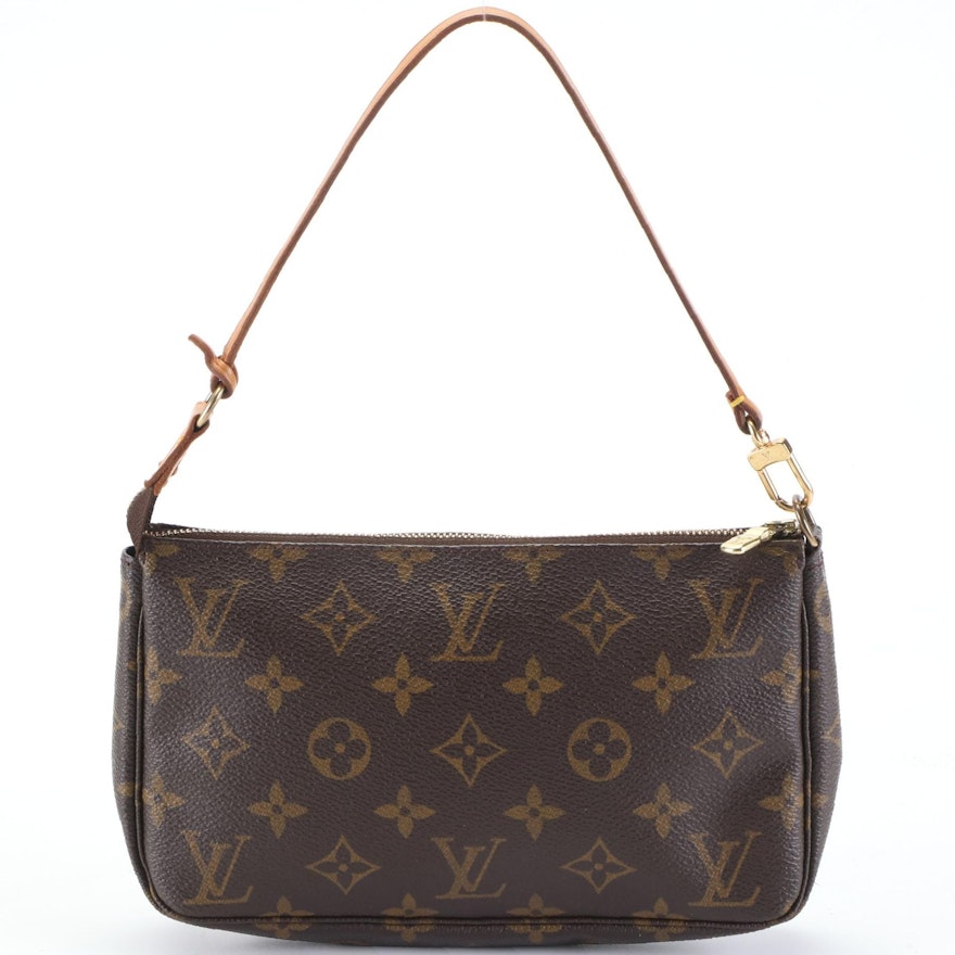 Louis Vuitton Pochette Accessoires in Monogram Canvas