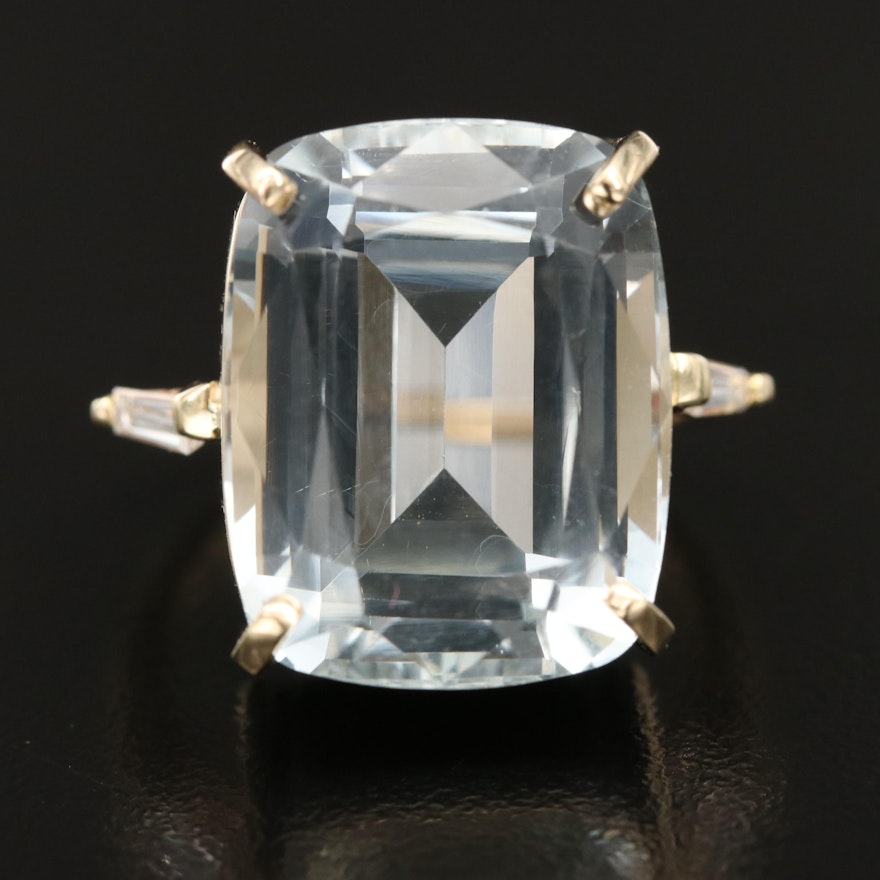 14K 20.15 CT Aquamarine and Diamond Ring