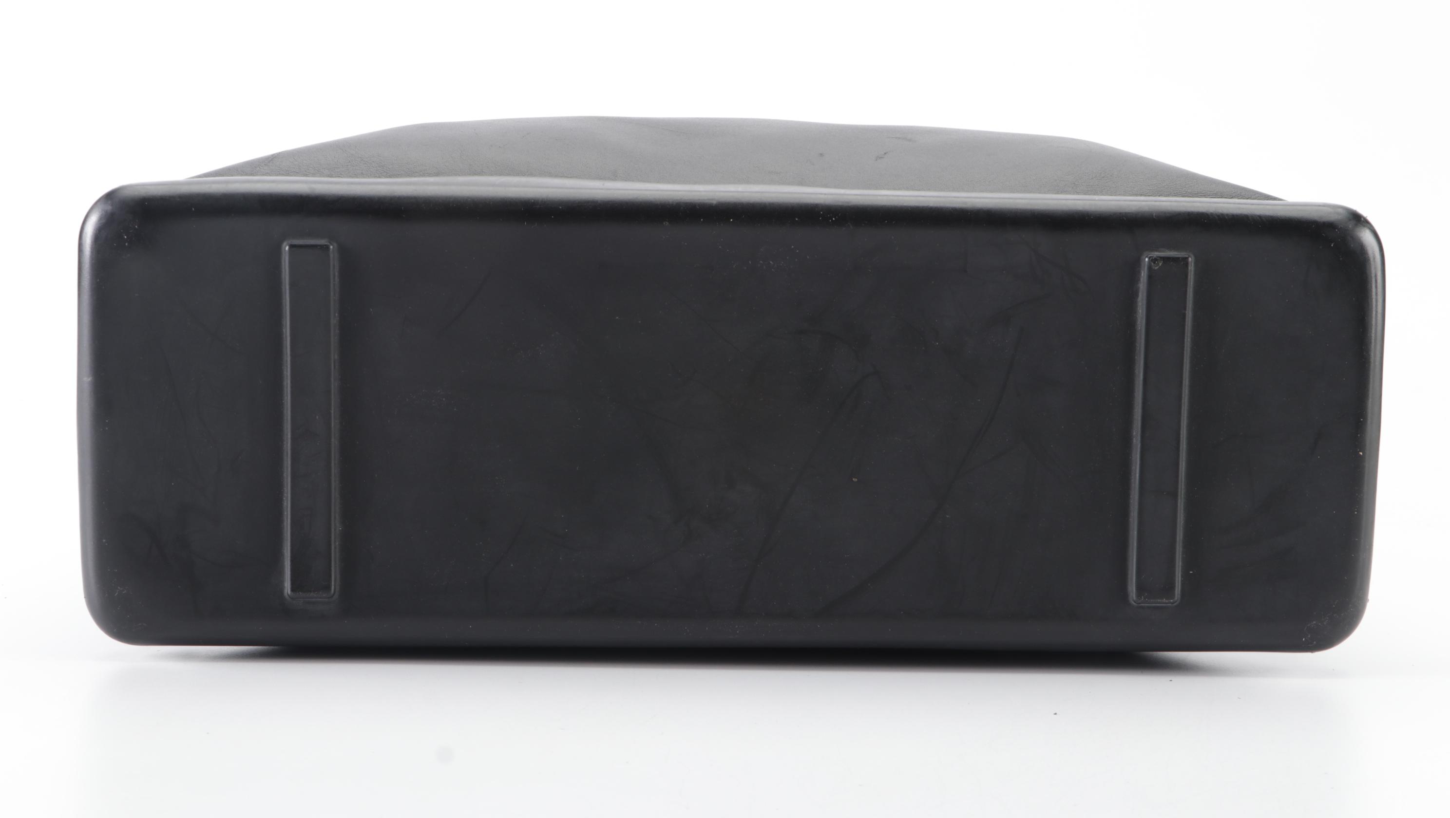 Prada Shoulder Bag in Black Smooth Leather