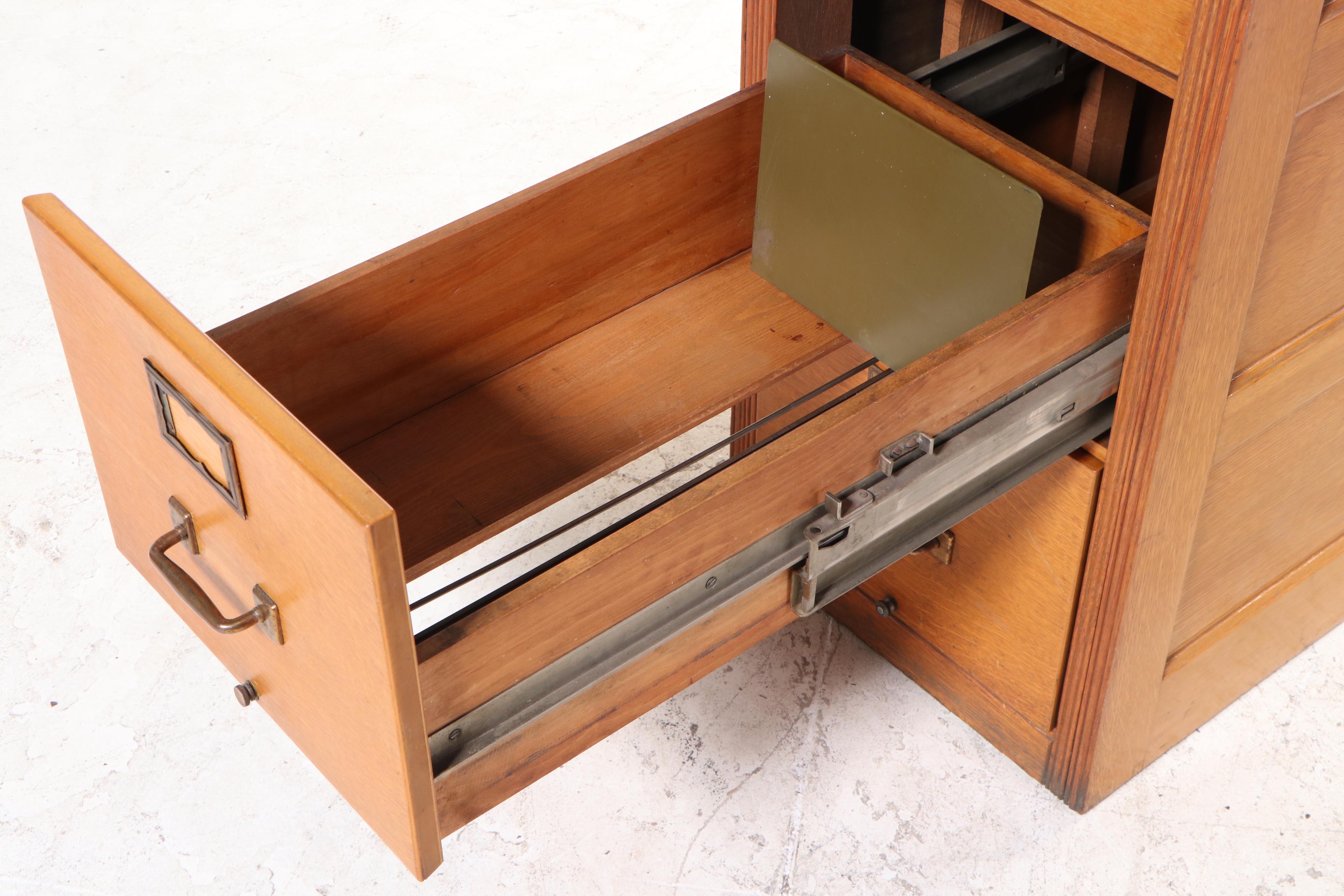 American Quartersawn Oak Four-Drawer File Cabinet, Early to Mid 20th Century