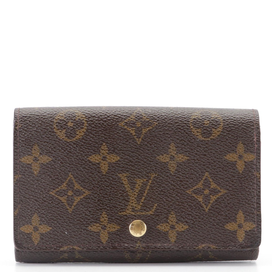 Louis Vuitton Wallet in Monogram Canvas