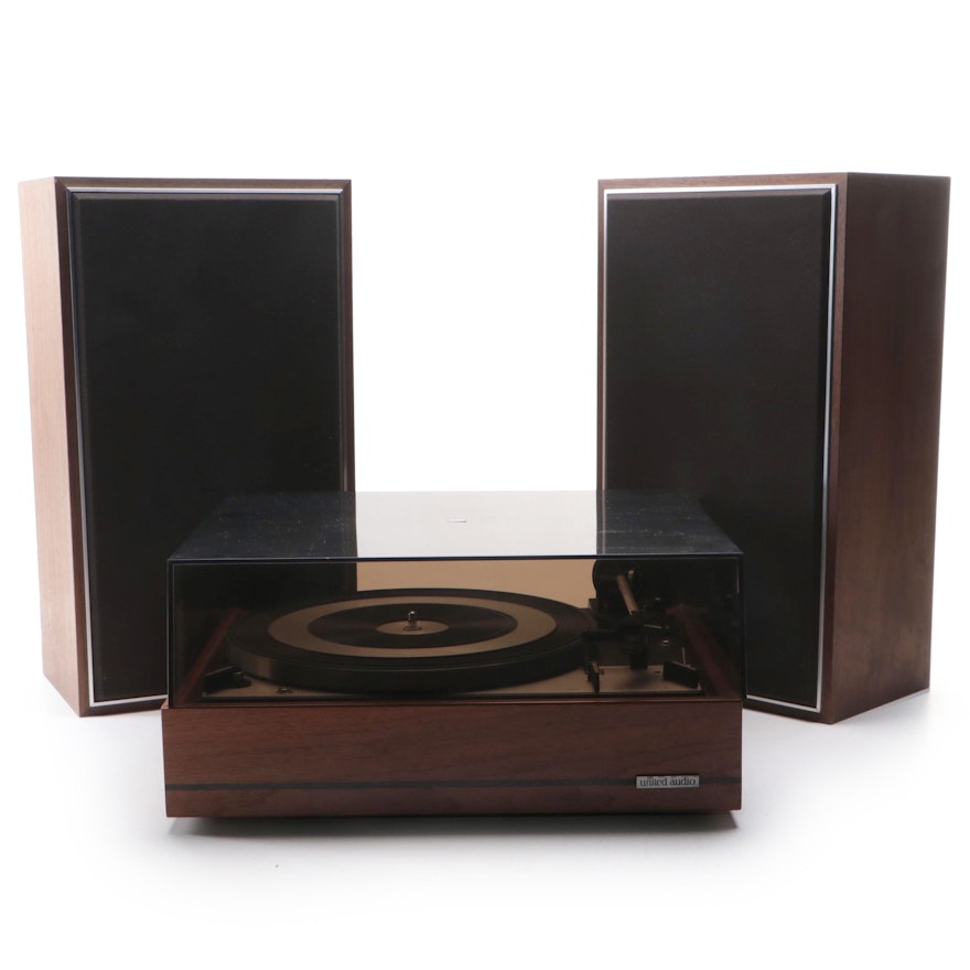 United Audio Dual 1219 Turntable with Wood Cased Realistic Speakers