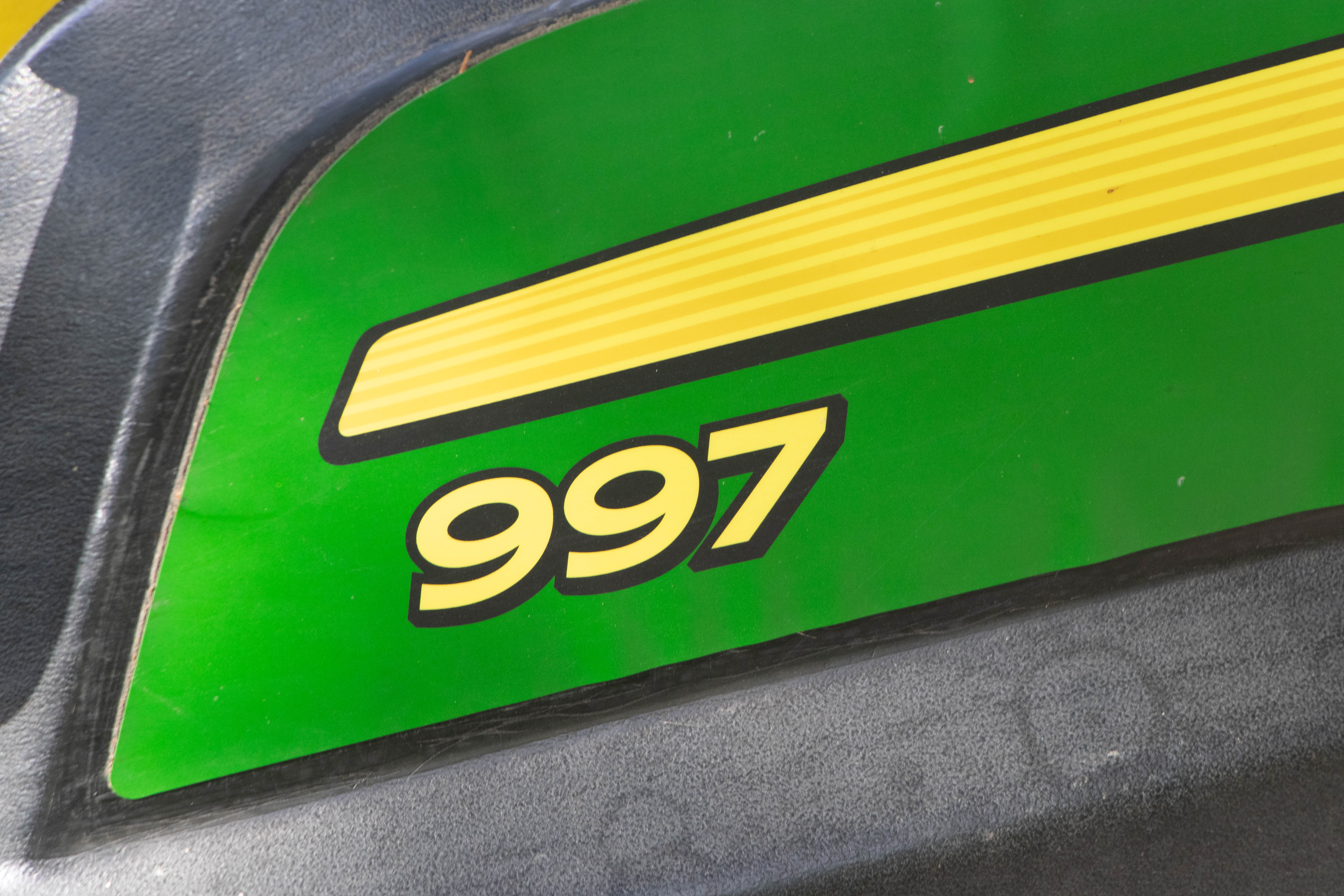 John Deere 997 Diesel Z Trak Zero Turn Mower