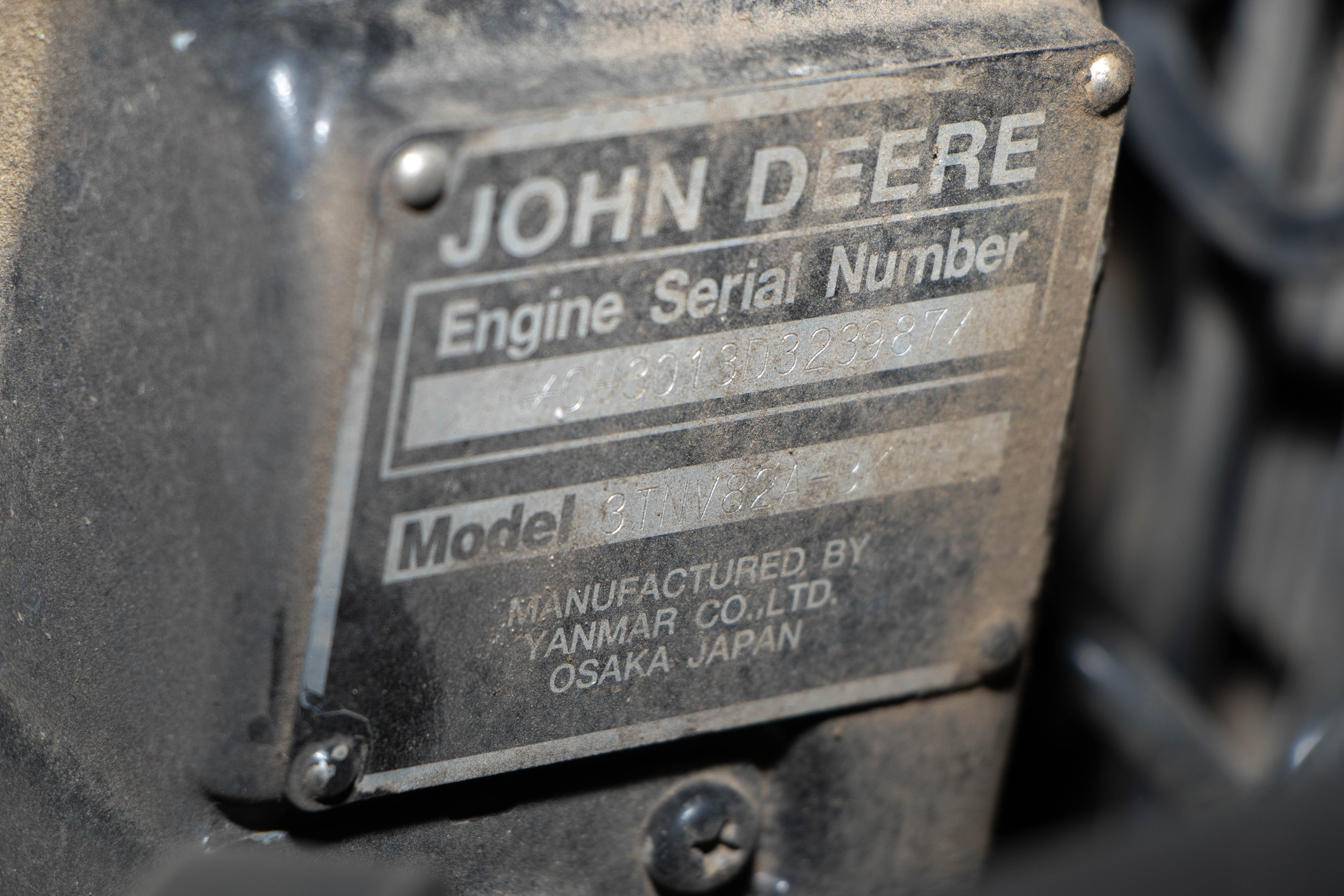 John Deere 997 Diesel Z Trak Zero Turn Mower