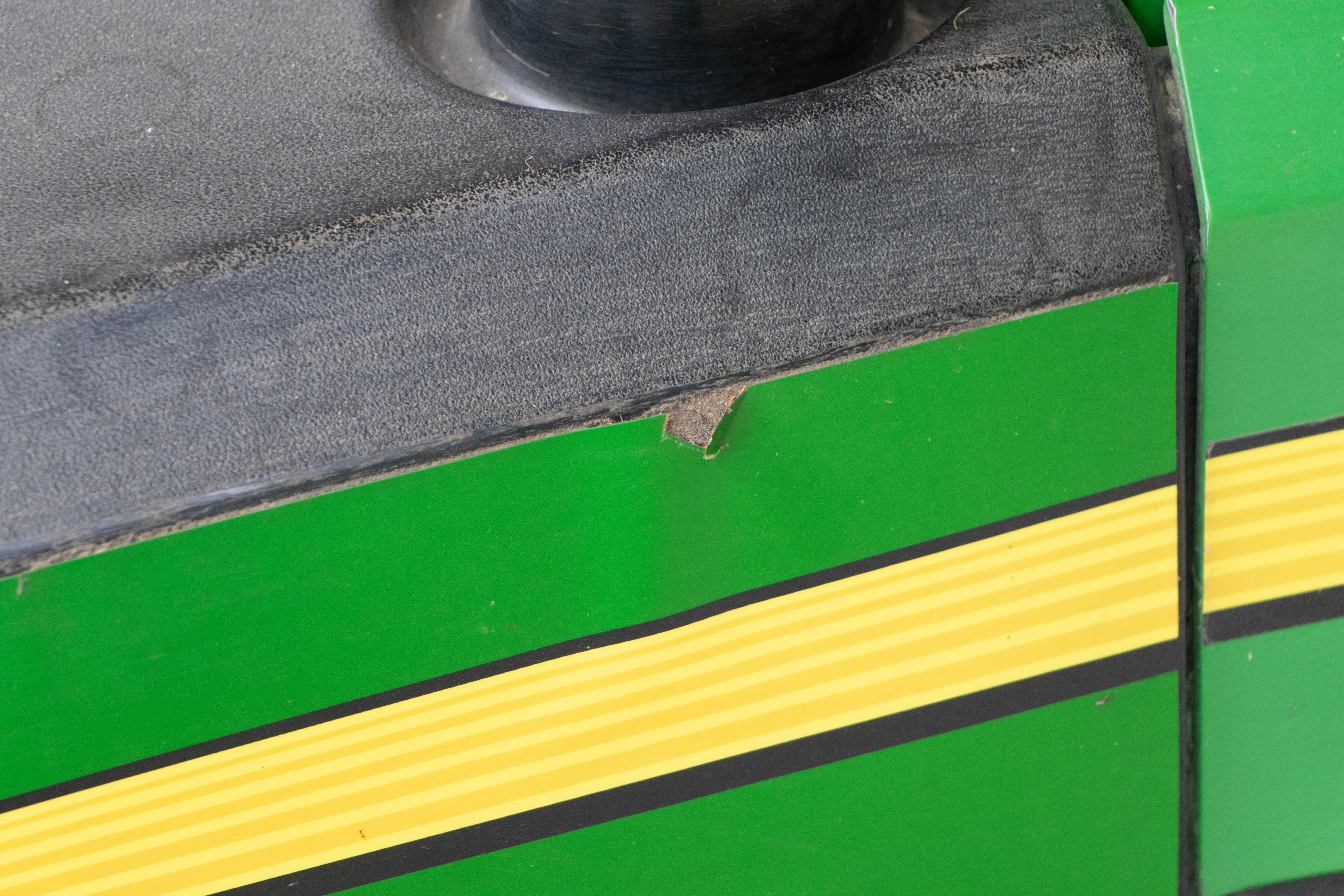 John Deere 997 Diesel Z Trak Zero Turn Mower