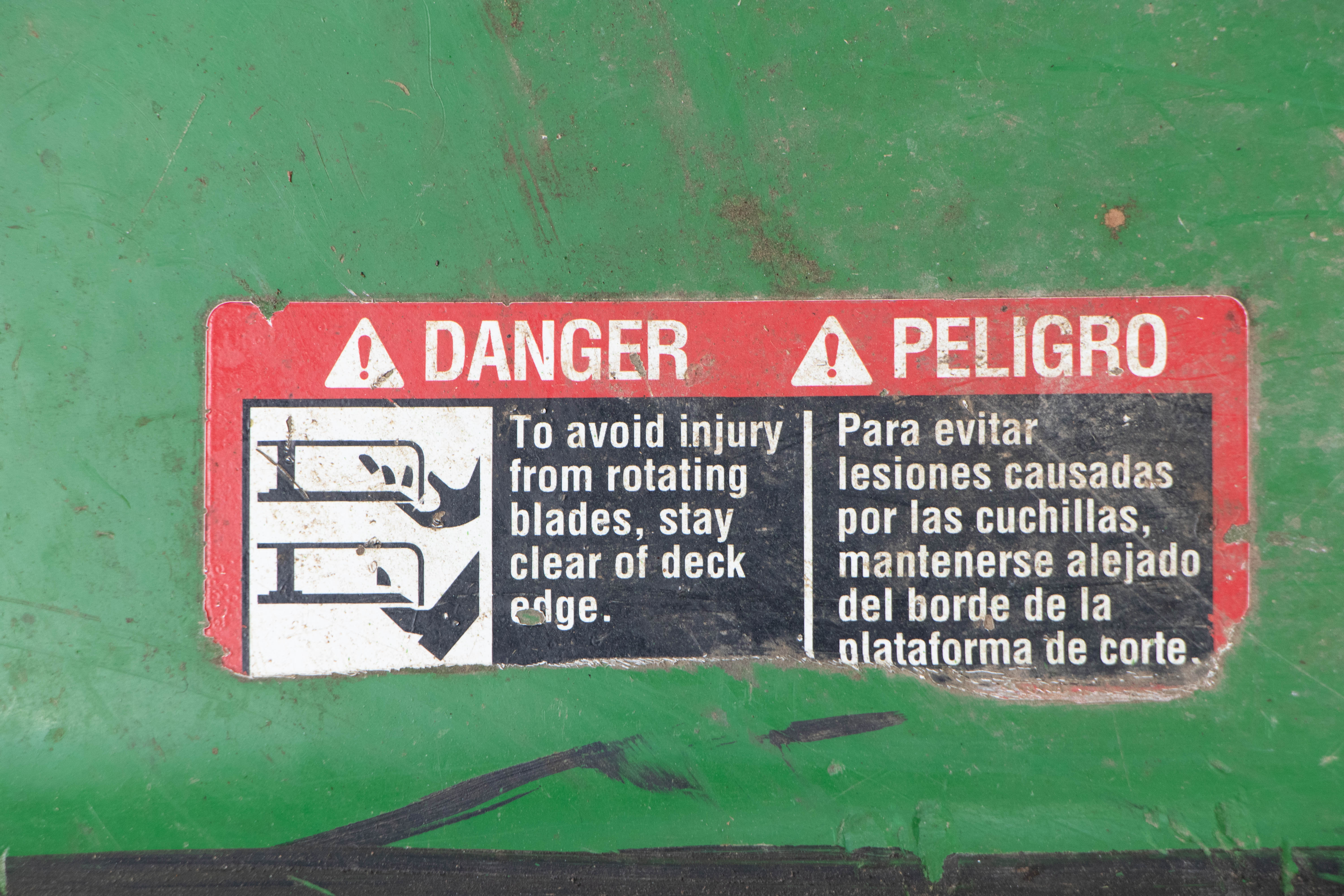 John Deere 997 Diesel Z Trak Zero Turn Mower