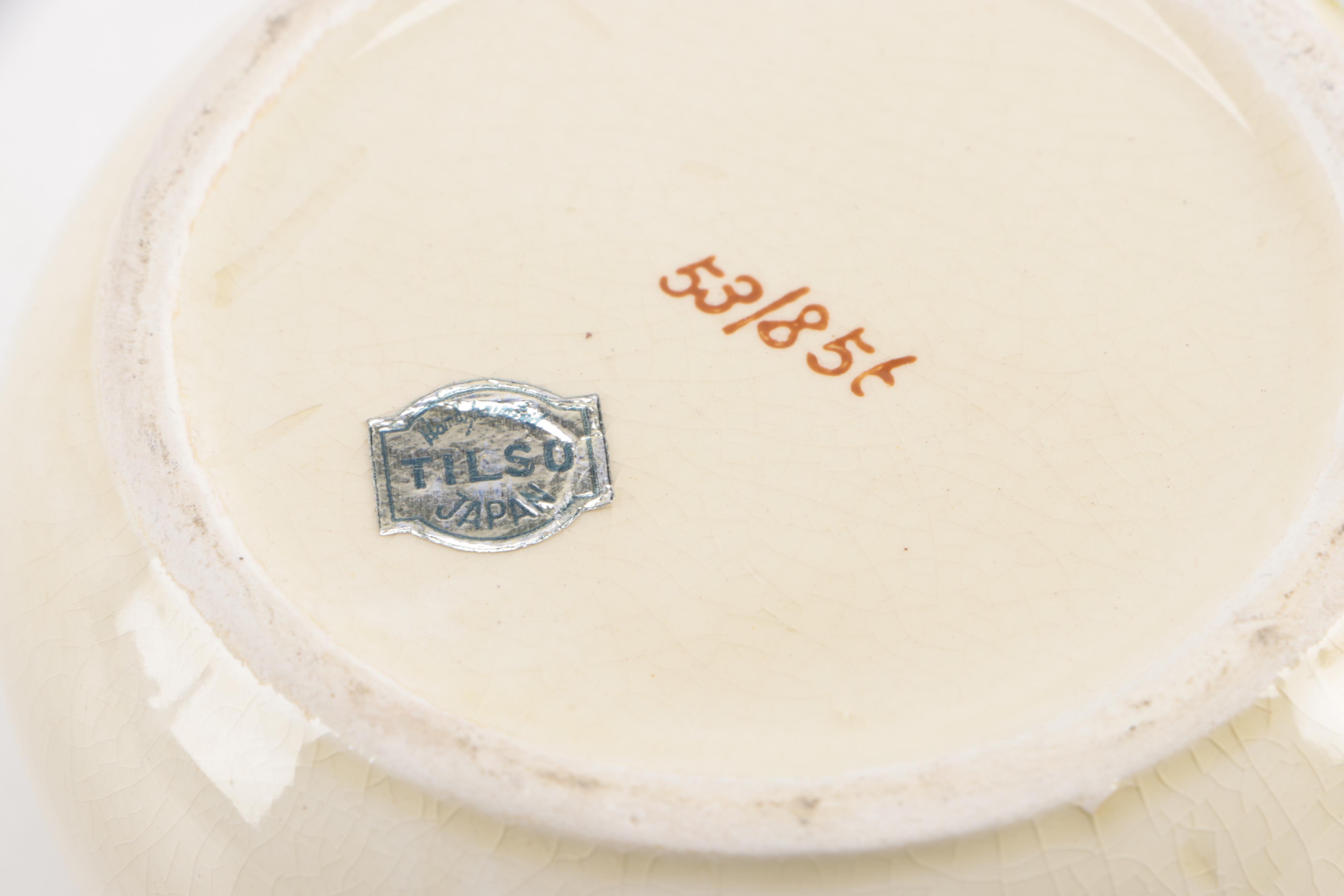 Barbotine Style Majolica Vase with Other Tableware, 20th Century