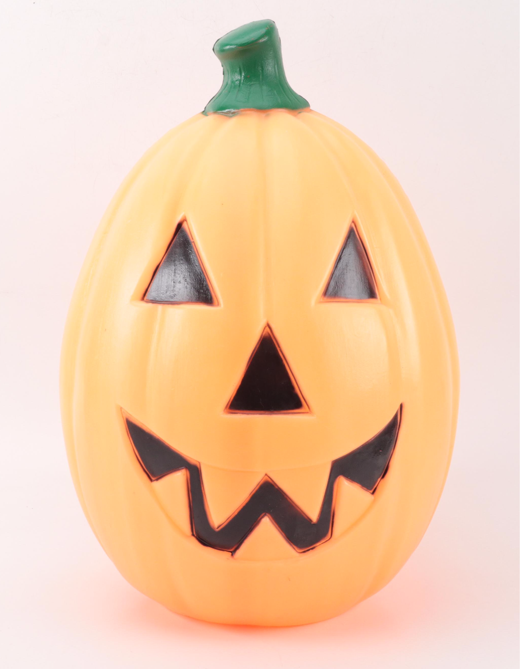 General Foam Plastics Blow Mold Illuminated Jack-O-Lanterns
