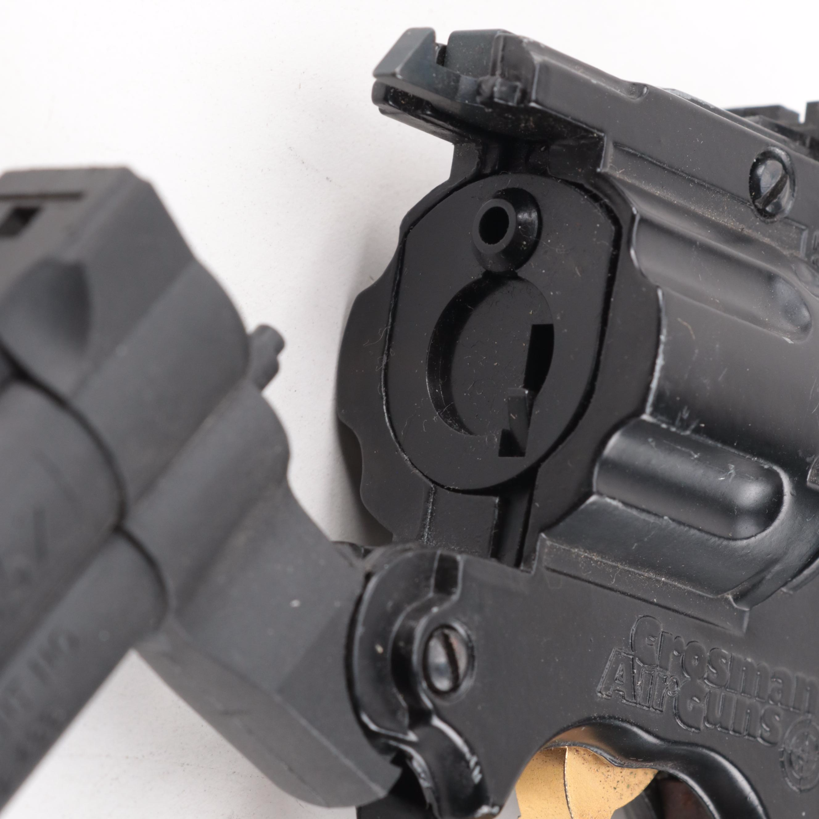 Crosman 357 Pellet Gun, 766 BB Gun and Daisy Powerline 880 Air Rifle BB Gun