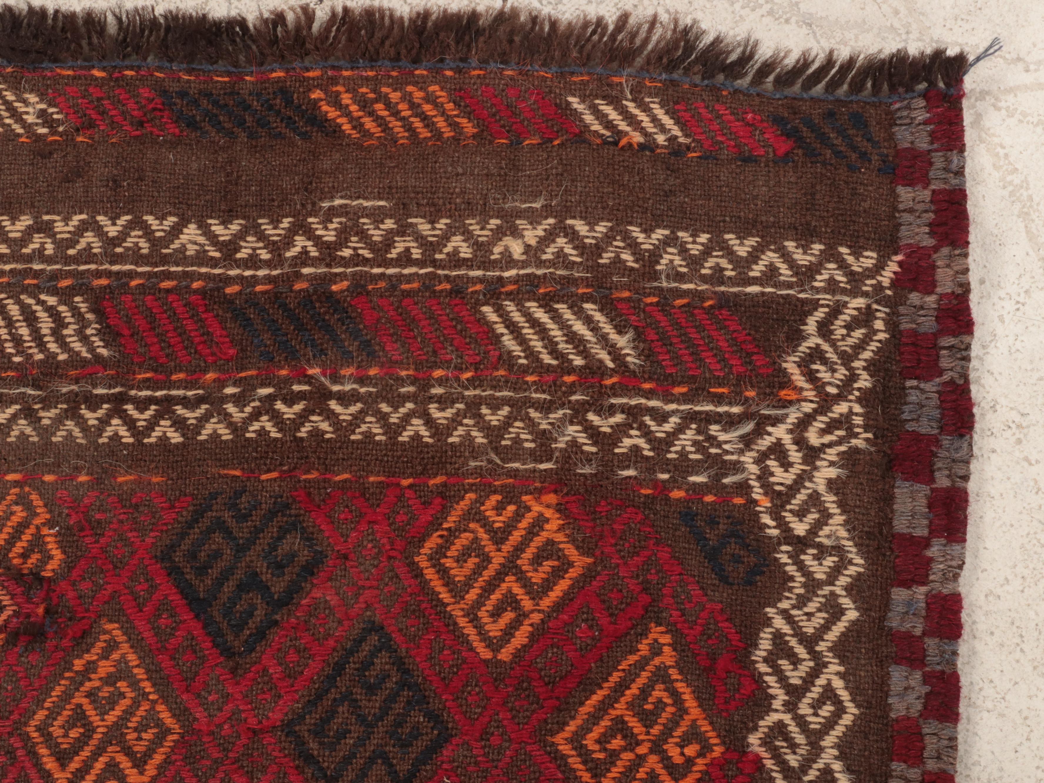 2'7 x 7'9 Handwoven Persian Carpet Runner