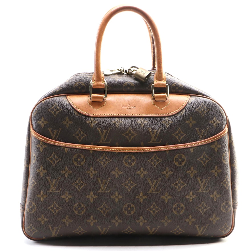 Louis Vuitton Deauville Travel Bag in Monogram Canvas and Vachetta Leather