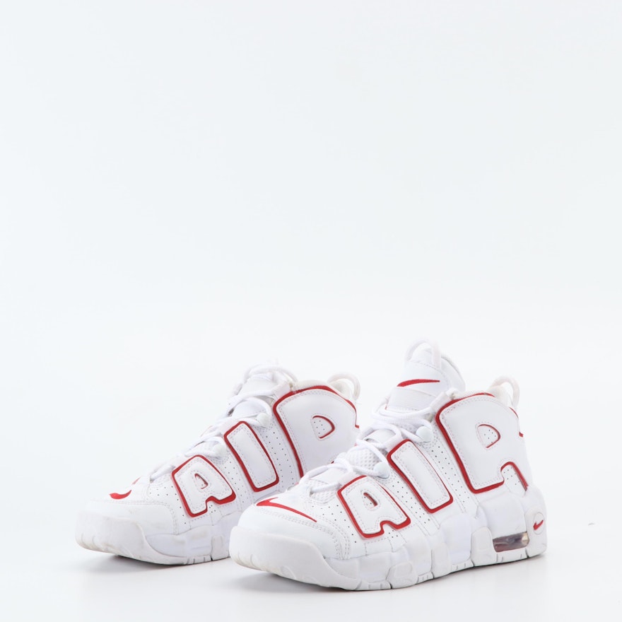 Boys' Youth Nike Air More Uptempo GS in White/Varsity Red
