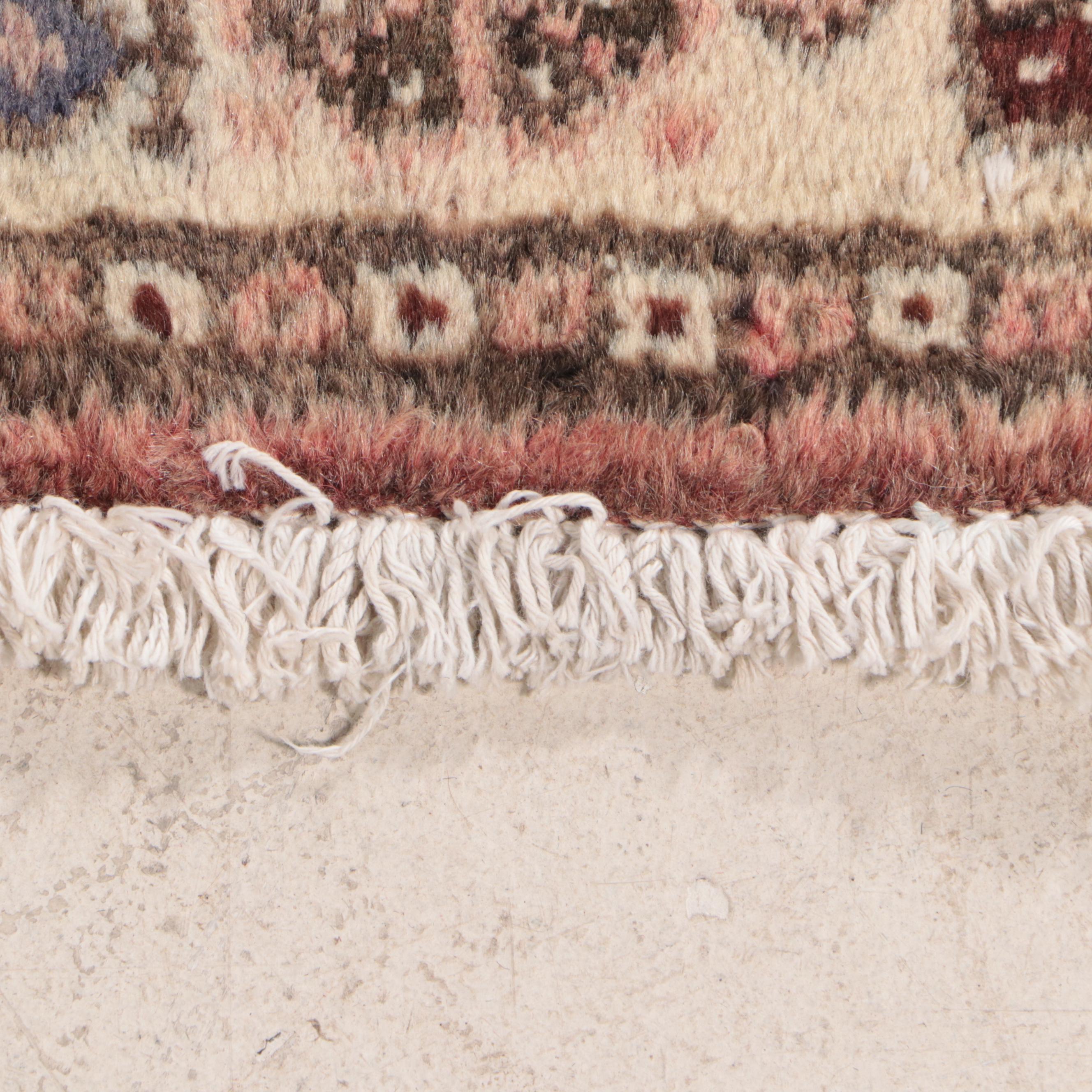 4'11 x 7'10 Hand-Knotted Persian Yalameh Area Rug