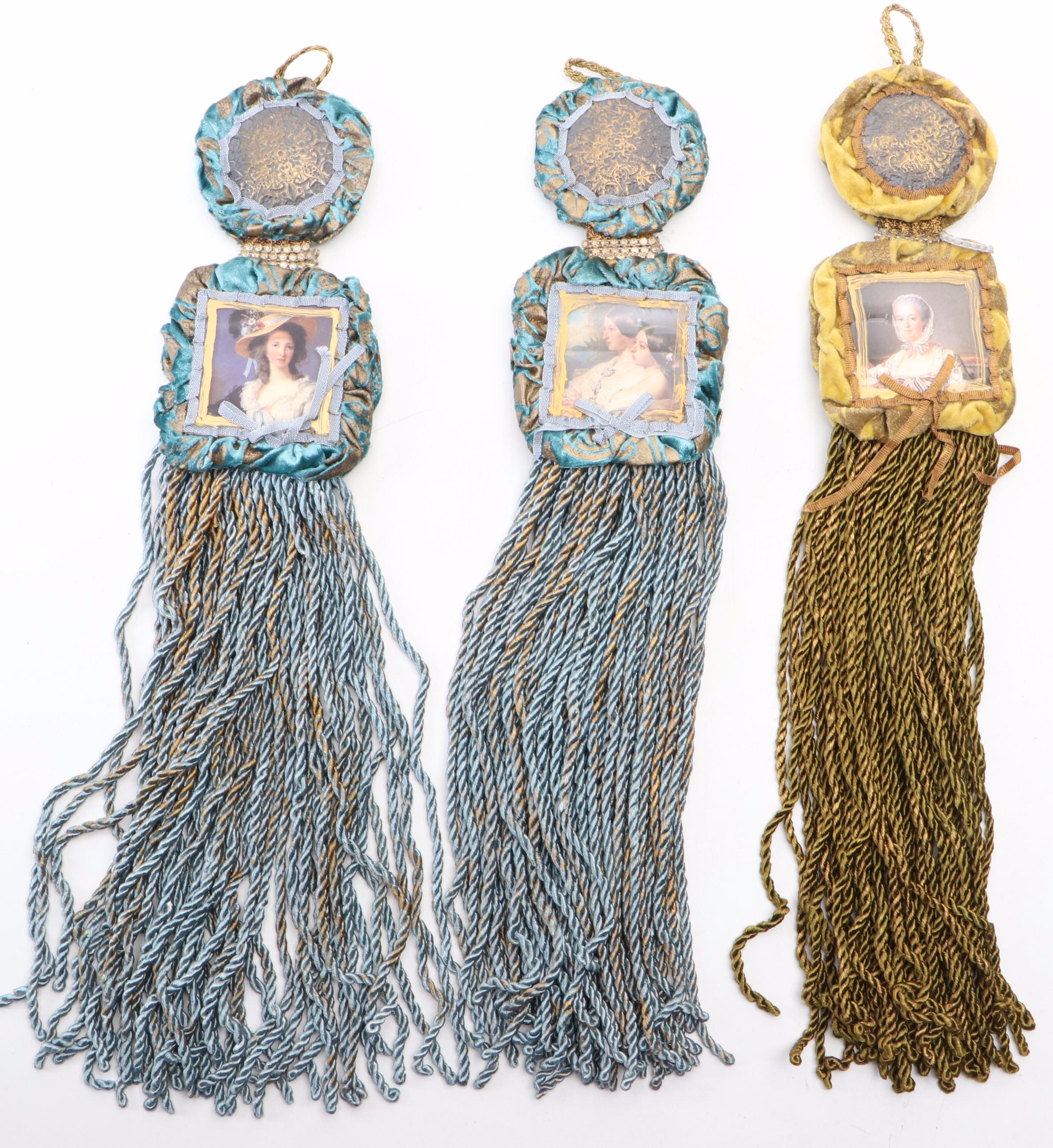 Georgettes & Chiffons Hand-Made Fabric Ornaments and Tassels