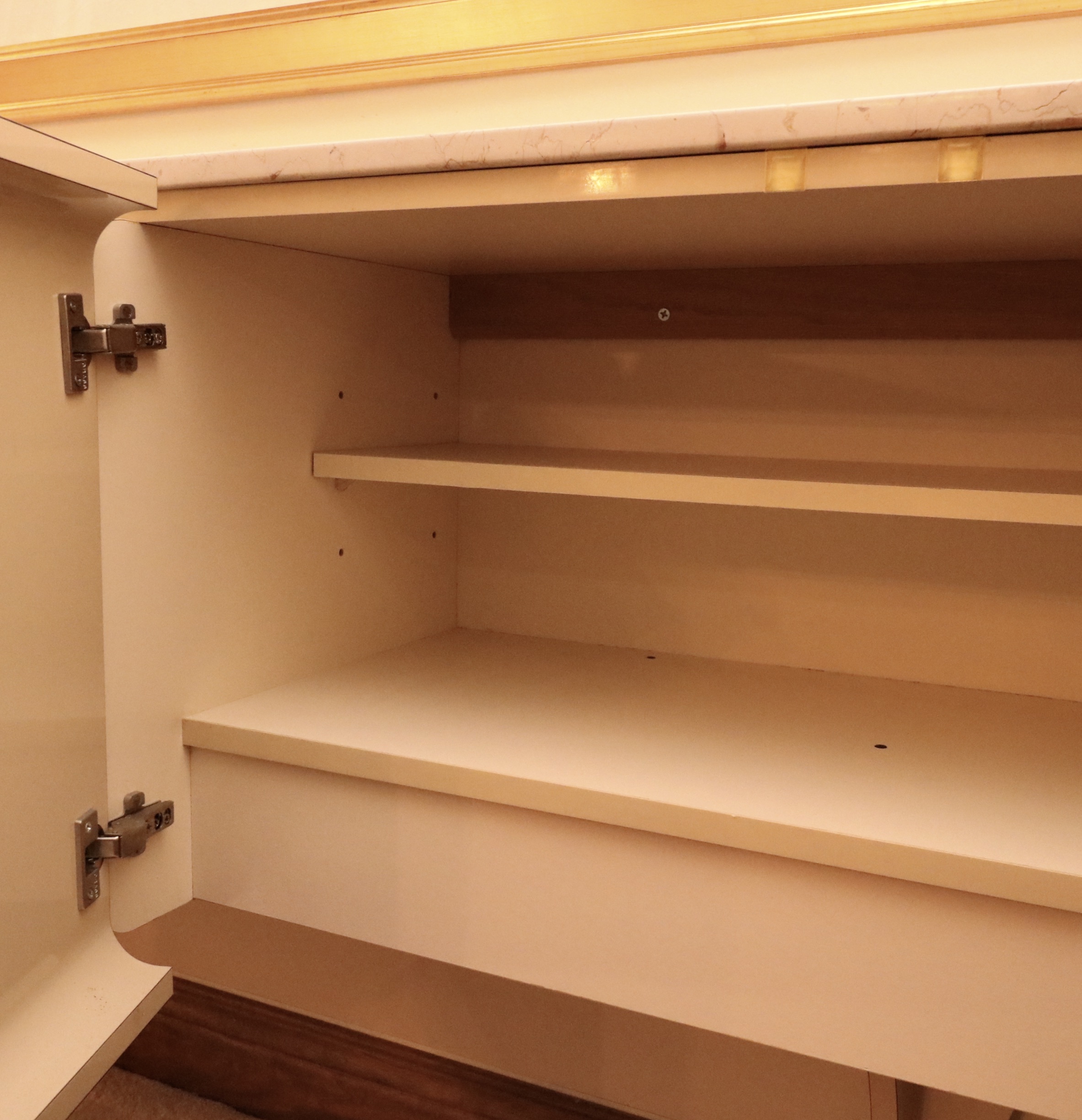 Dillingham Mfg. Beige Lacquered Credenza with Marble, 1980s