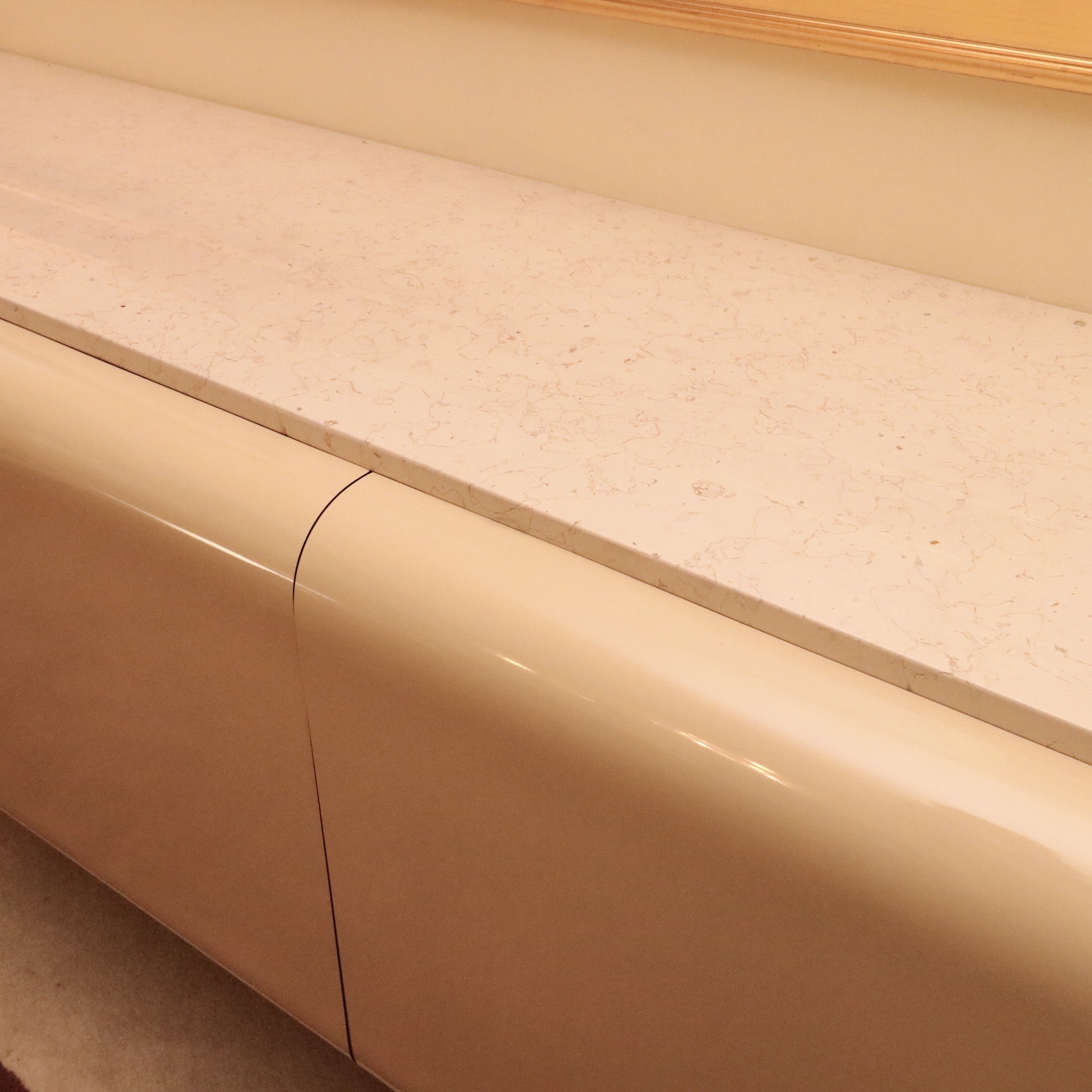 Dillingham Mfg. Beige Lacquered Credenza with Marble, 1980s