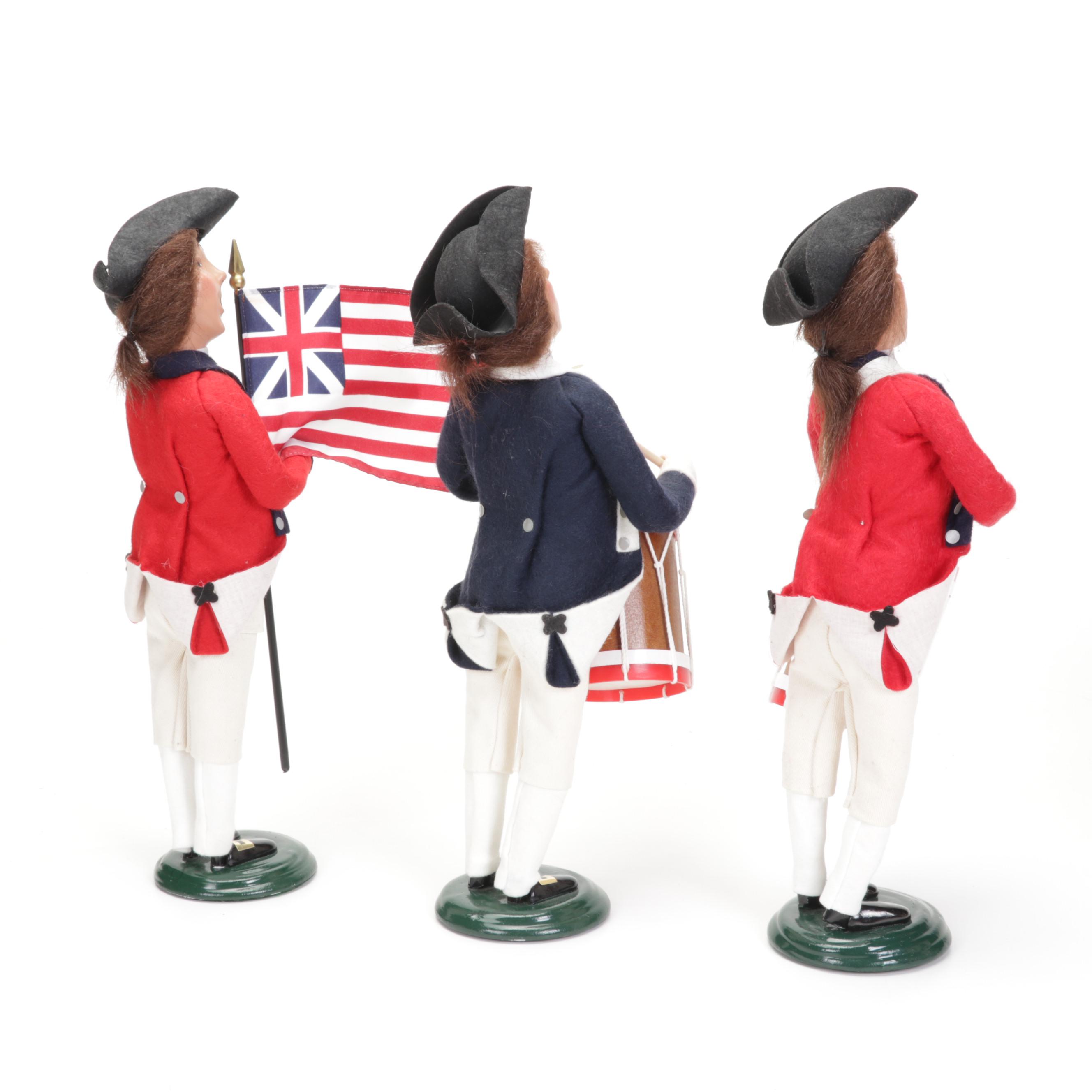 Byers' Choice Carolers Including "Williamsburg" Specialty Figurines