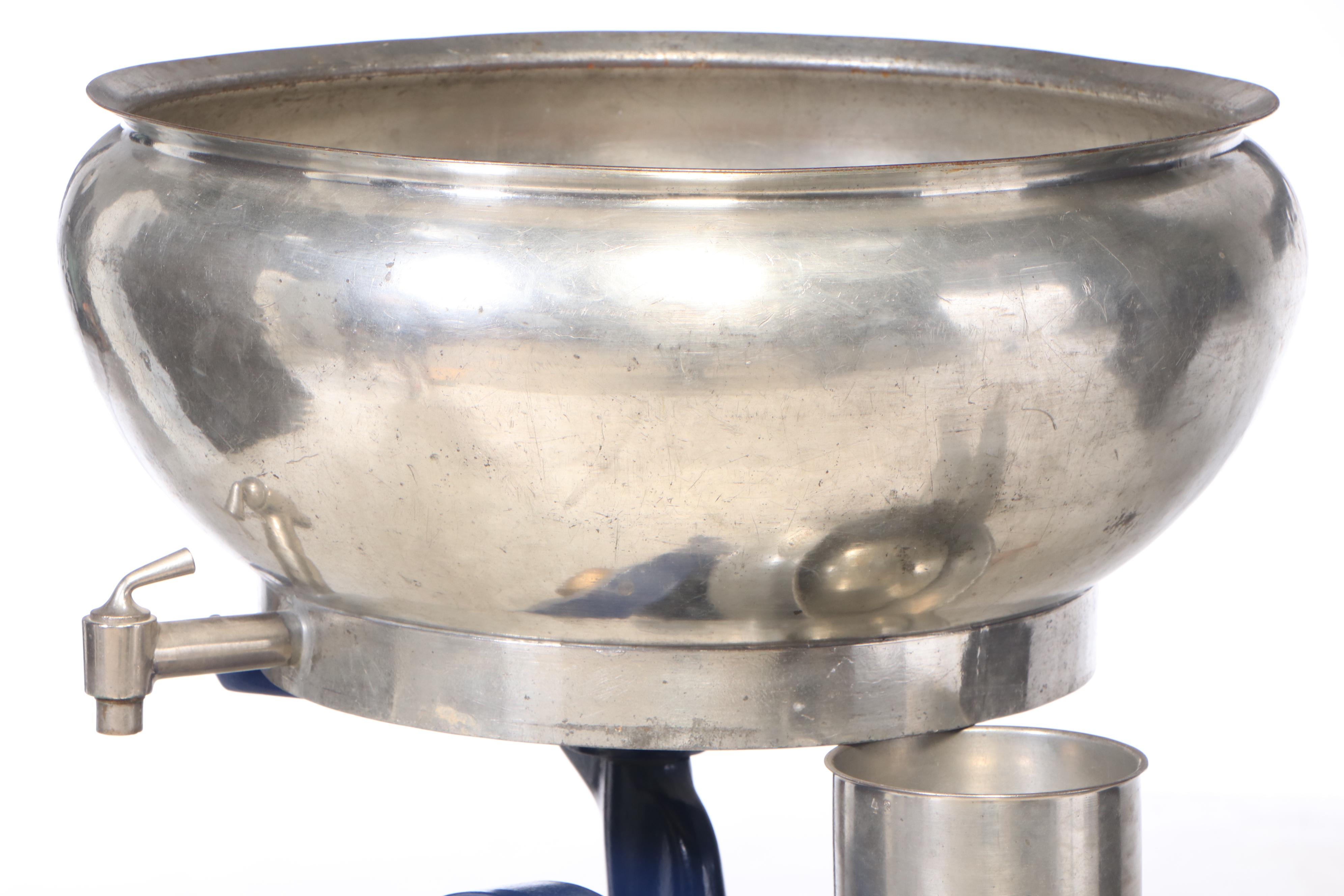 Viking WB:78 Blue Painted Hand-Crank Centrifugal Cream Separator