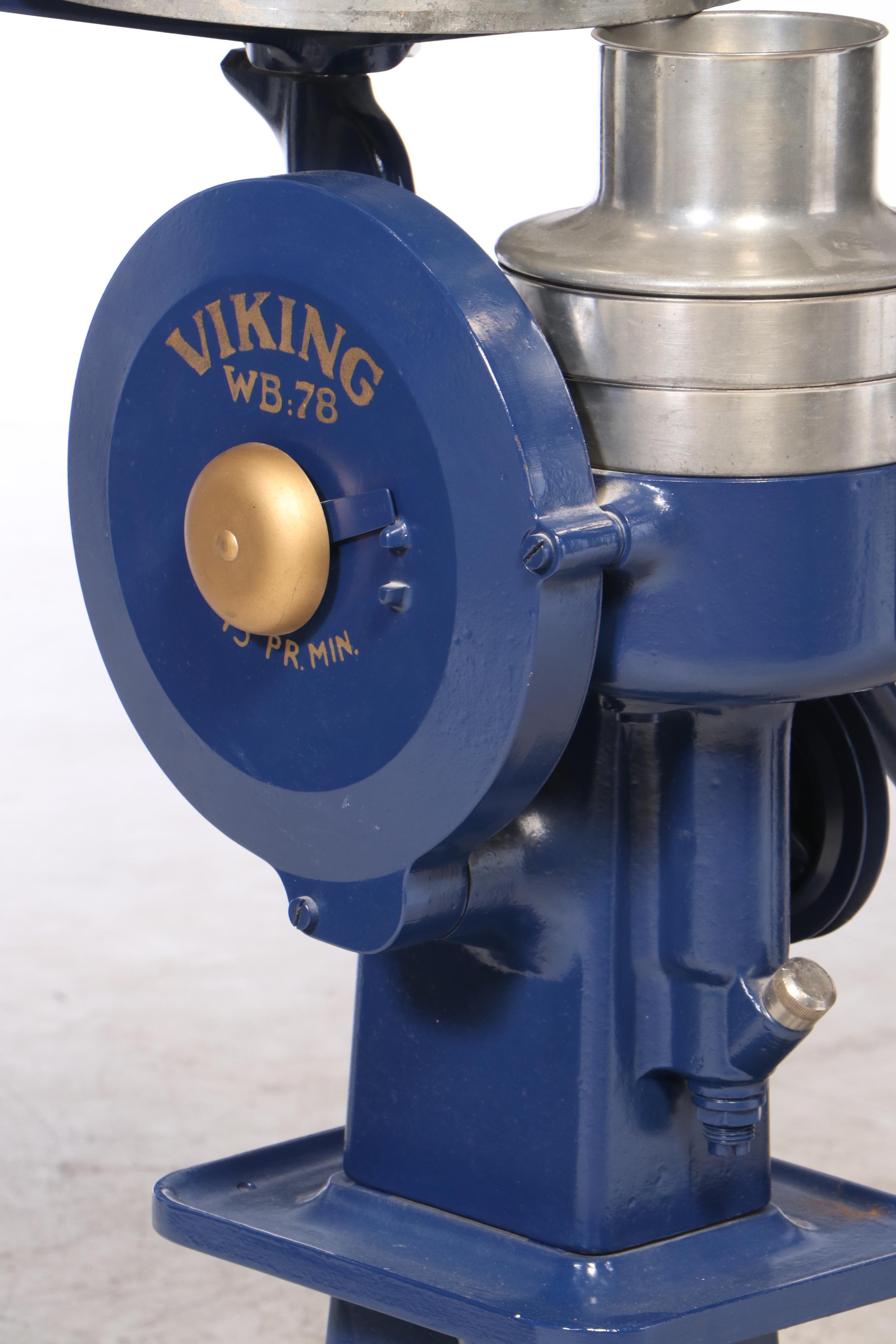 Viking WB:78 Blue Painted Hand-Crank Centrifugal Cream Separator