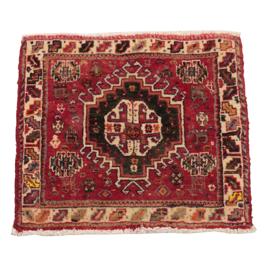 1'9 x 2' Hand-Knotted Persian Qashqai Floor Mat