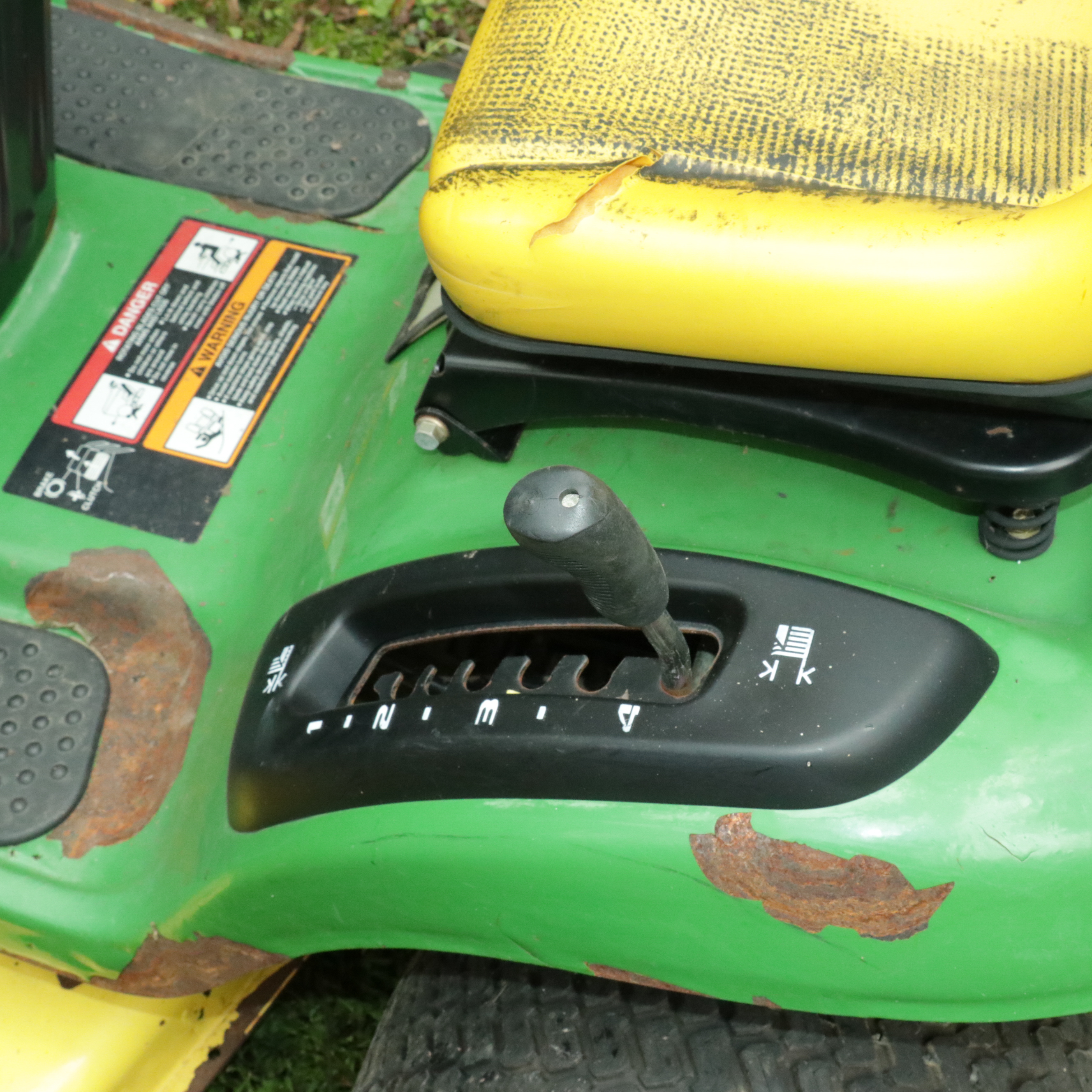 John Deere 100 Series Riding Mower with Trailer
