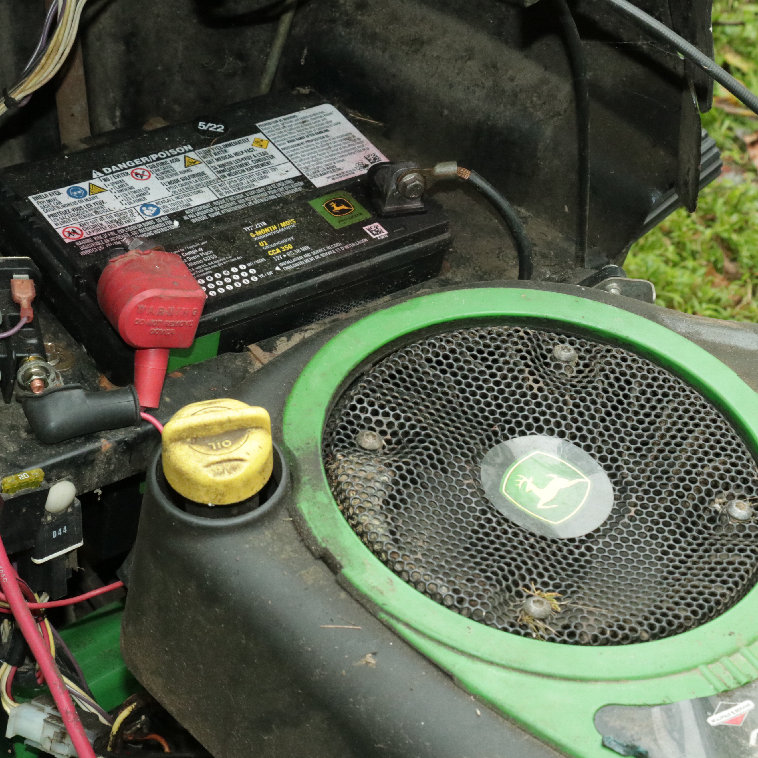 John Deere 100 Series Riding Mower with Trailer