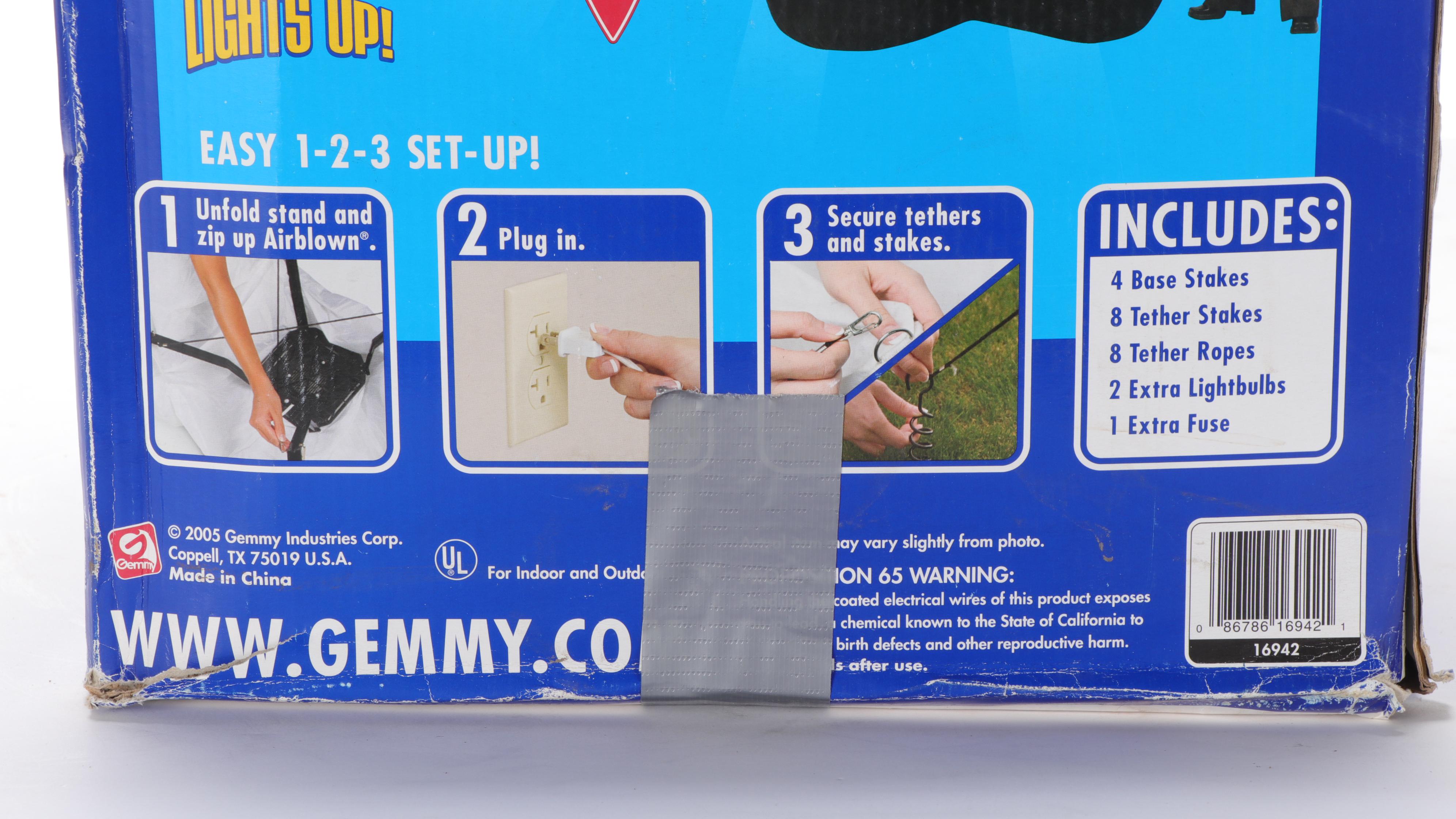 Gemmy Airblown Inflatable 12 Foot Snowman with "Happy Holidays" Banner