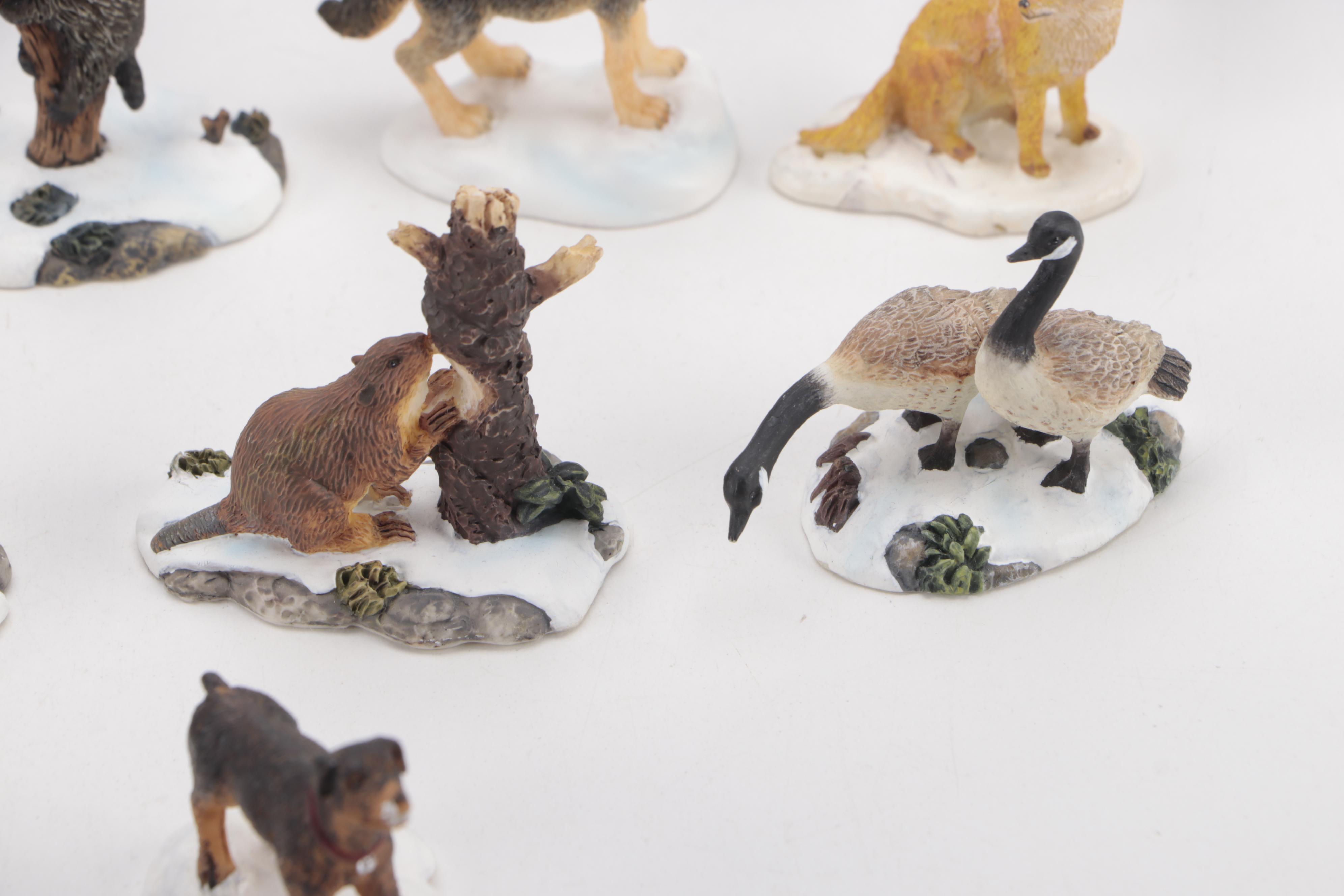 Department 56 Mill Creek Christmas Village Pieces and Figures